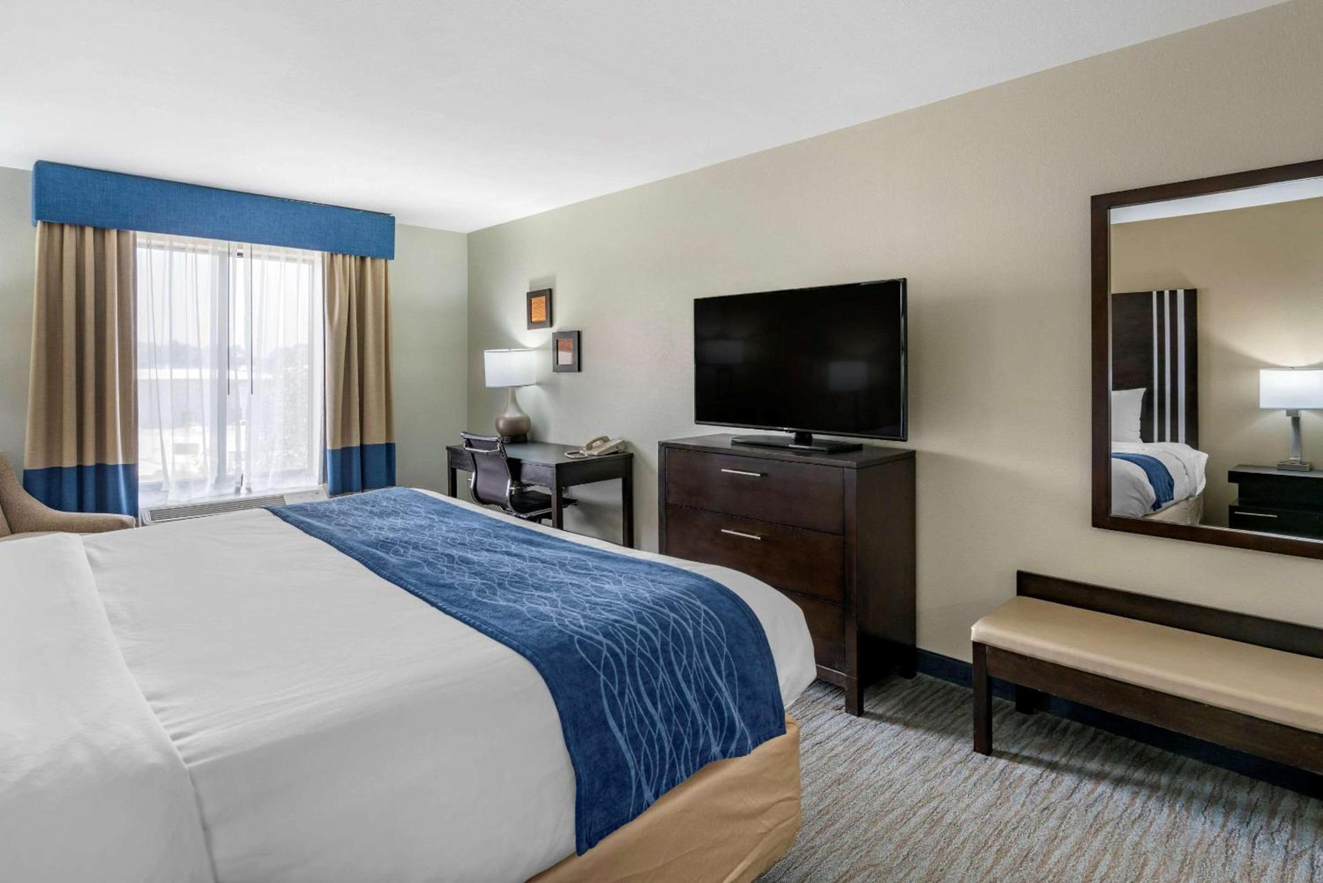 Comfort Inn Sullivan photo 7