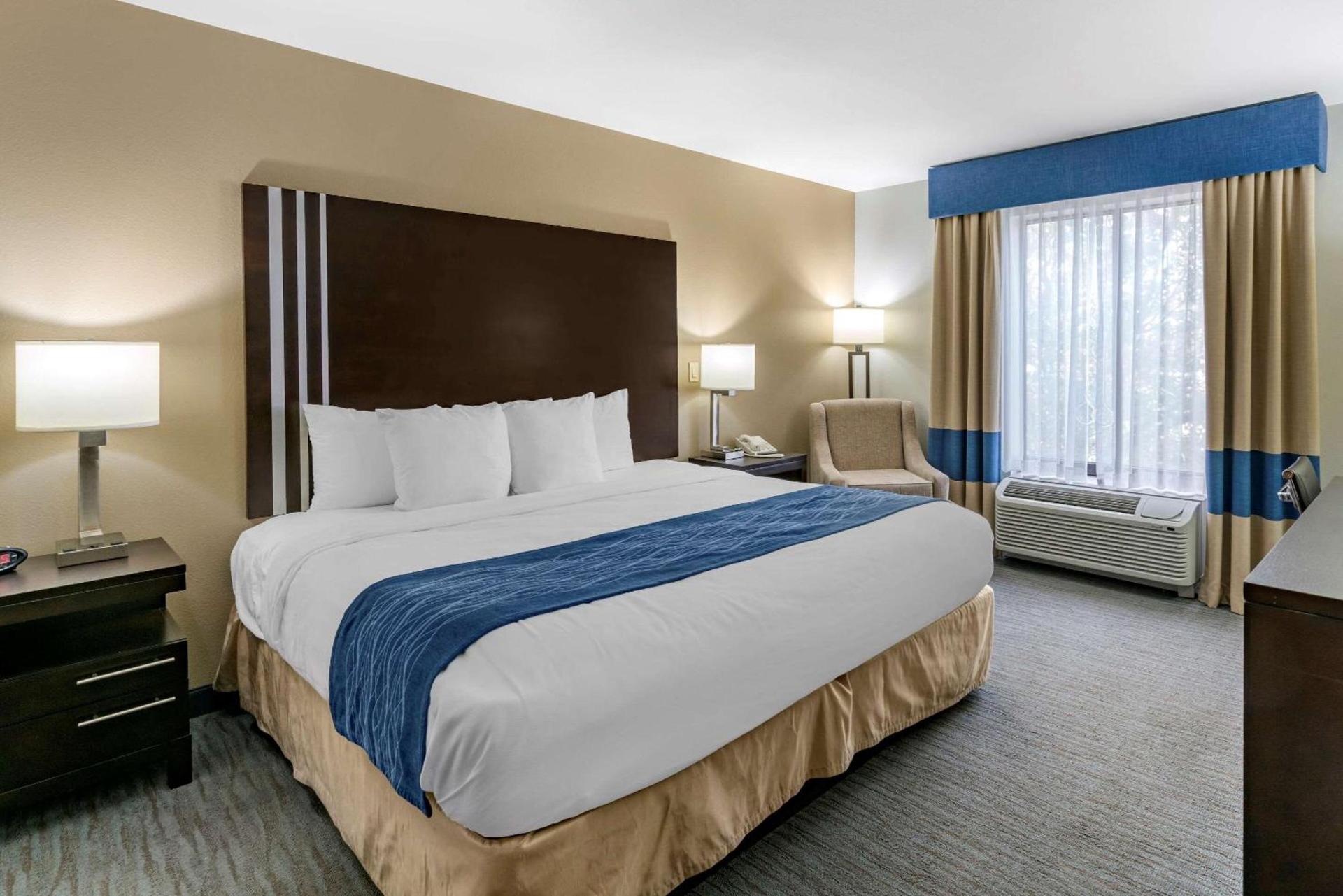 Comfort Inn Sullivan photo 14