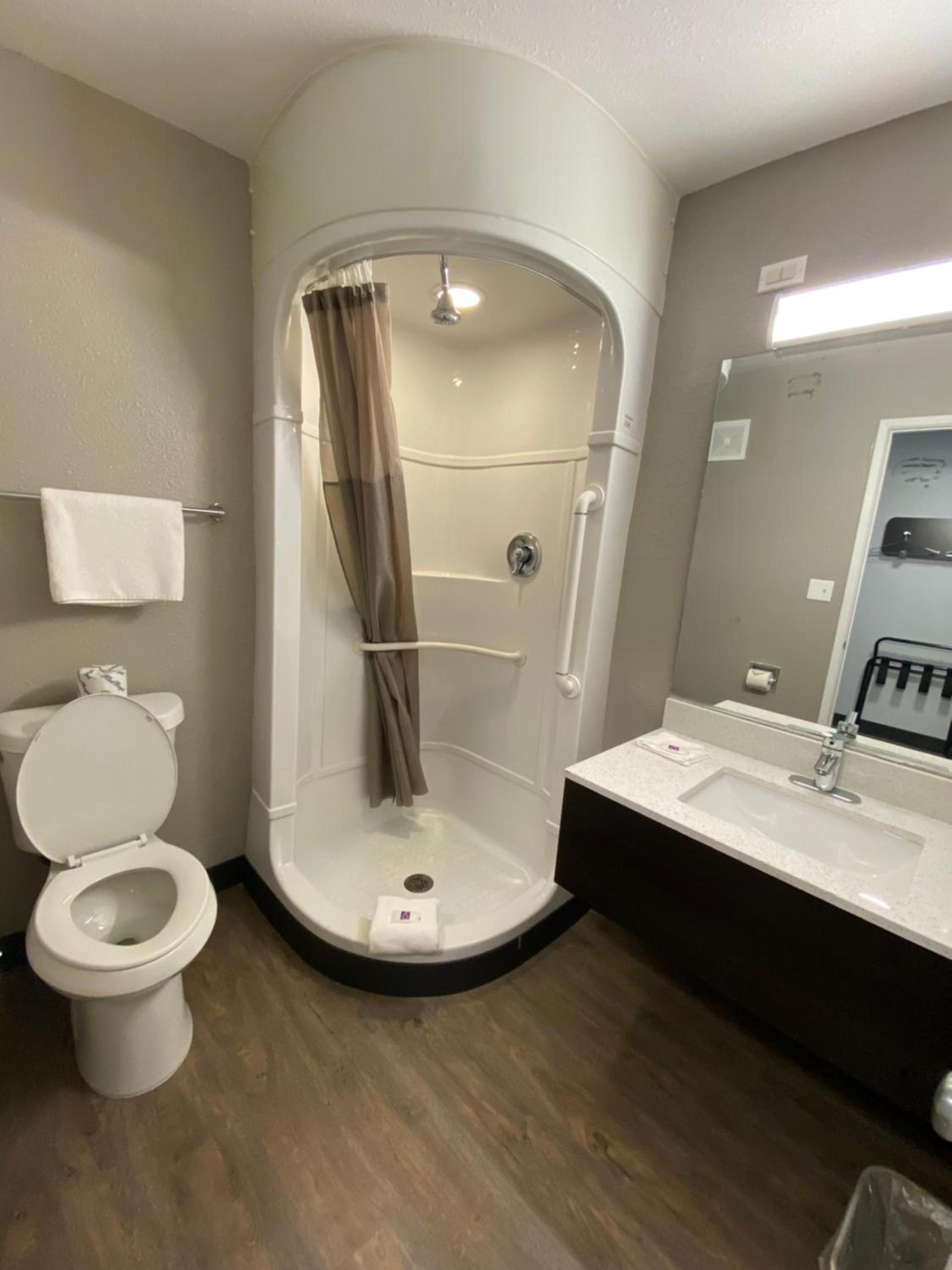 Motel 6-Fort Wayne, IN photo 51