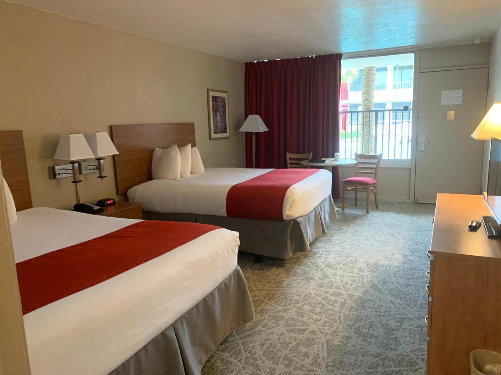 Ramada by Wyndham Kissimmee Gateway - Free Theme Park Shuttle photo 29