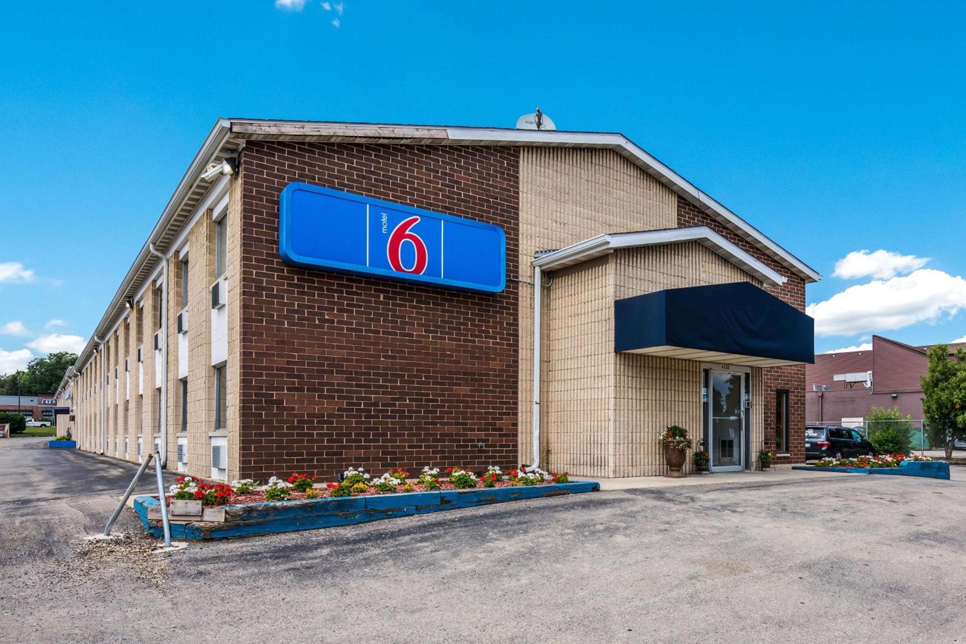 Motel 6-Madison, WI - East — hotel in Madison