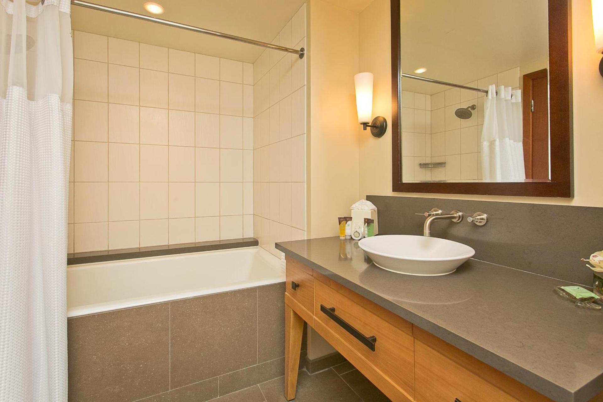 Ko Olina Beach Villas B105 Luxury Condo photo 17