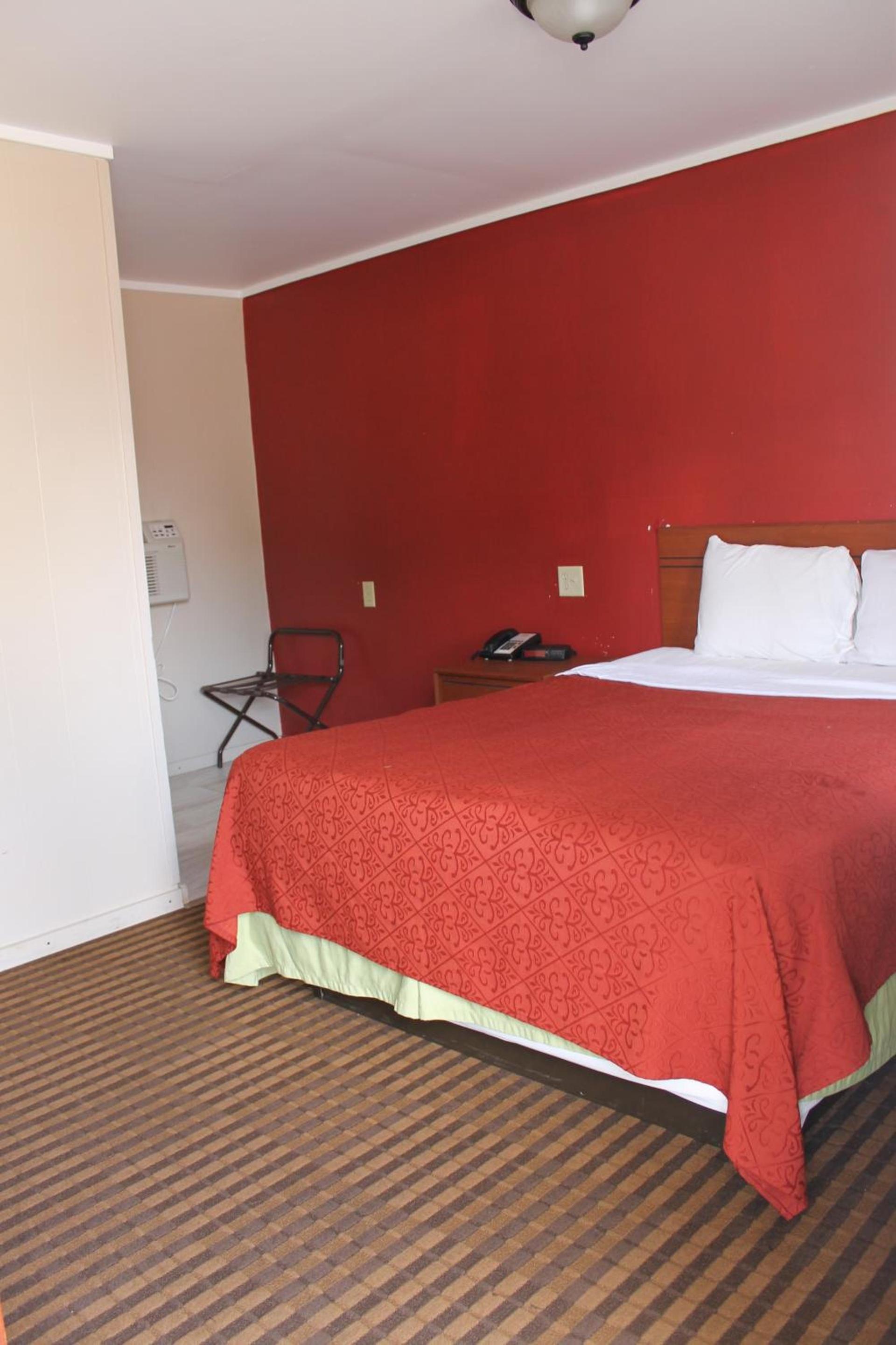 Motel Reedsburg photo 32