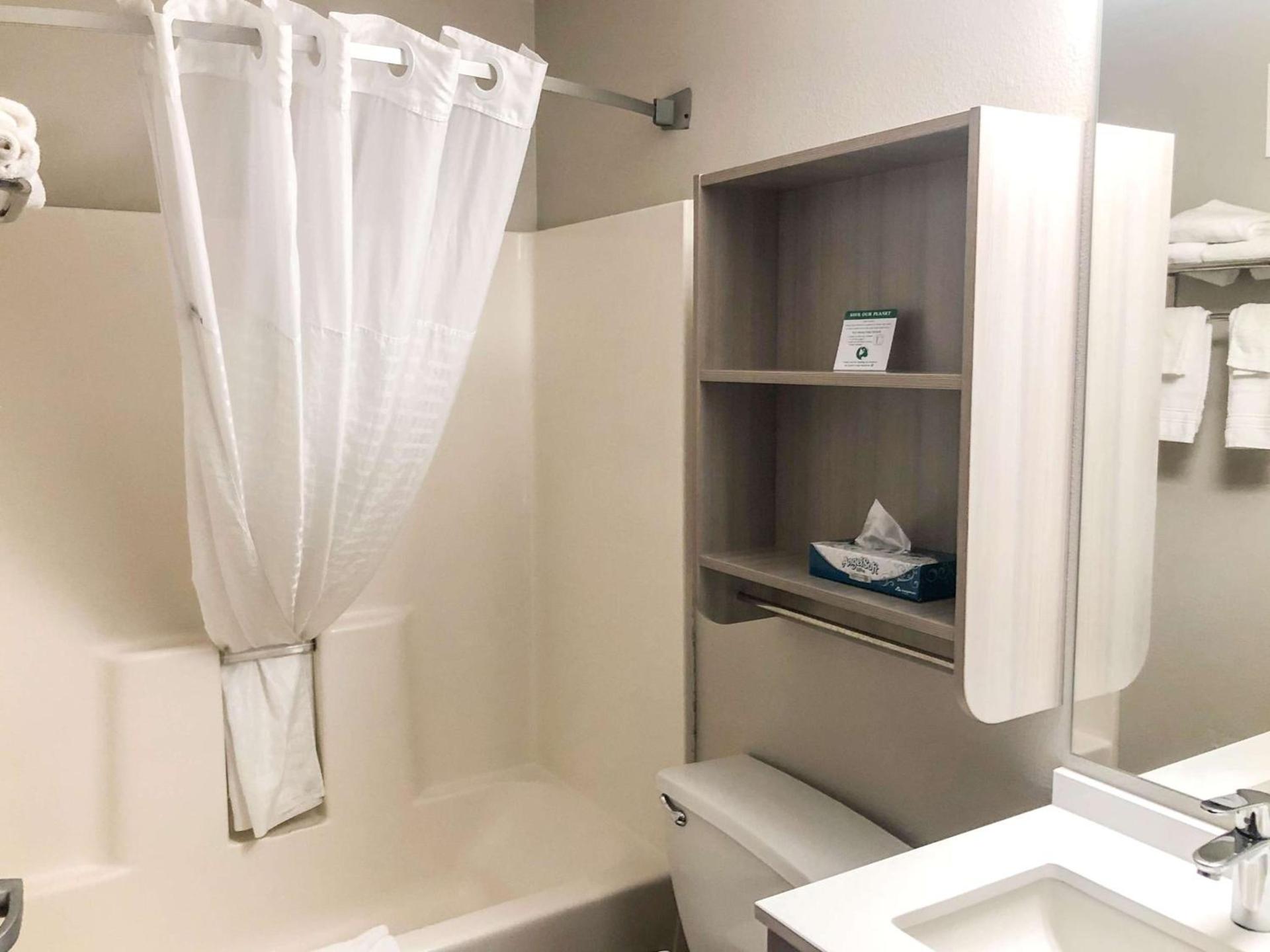 Microtel Inn & Suites by Wyndham Eagan/St Paul photo 9