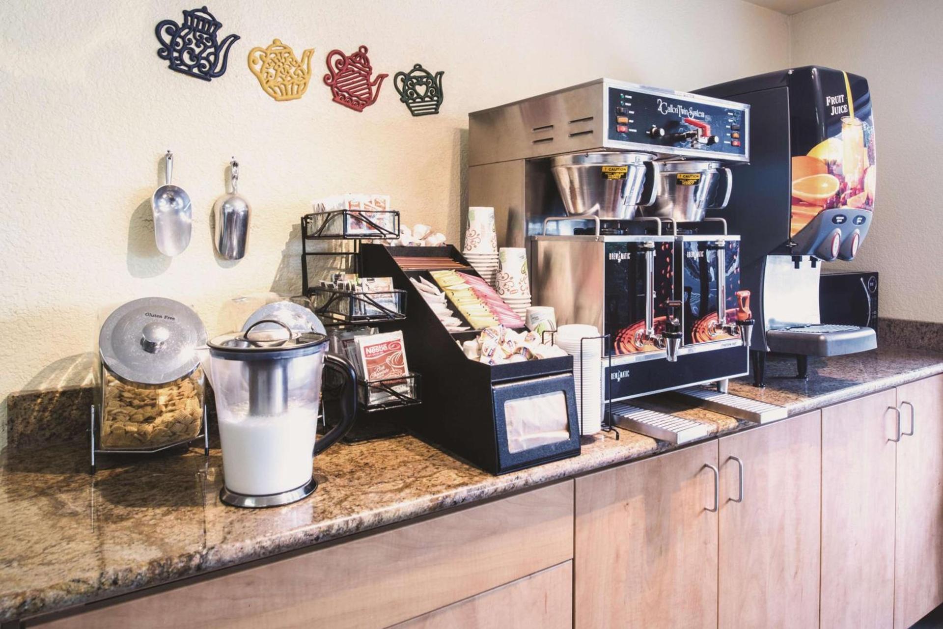 La Quinta Inn by Wyndham Bend photo 34