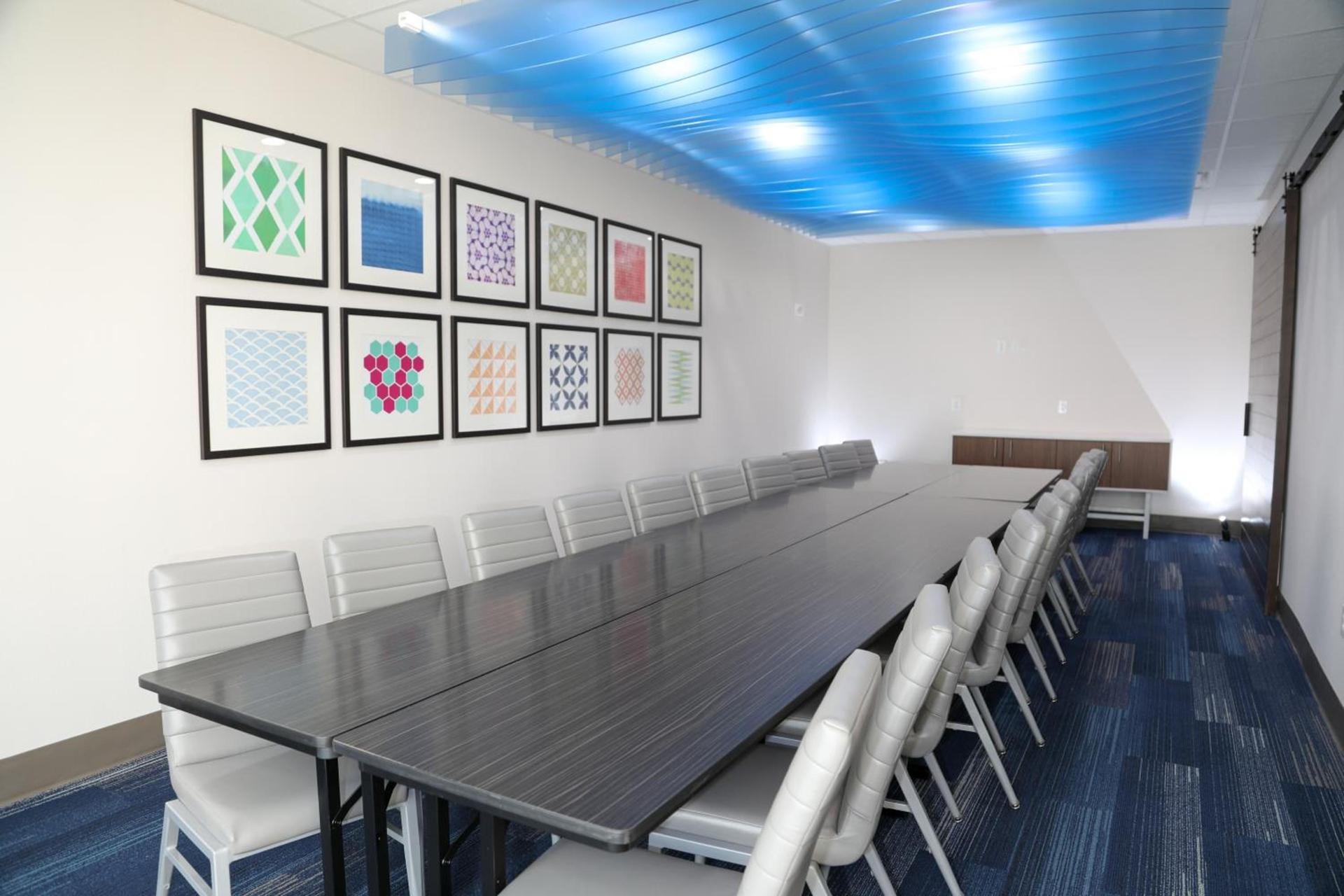 Holiday Inn Express & Suites - Wylie West by IHG photo 12
