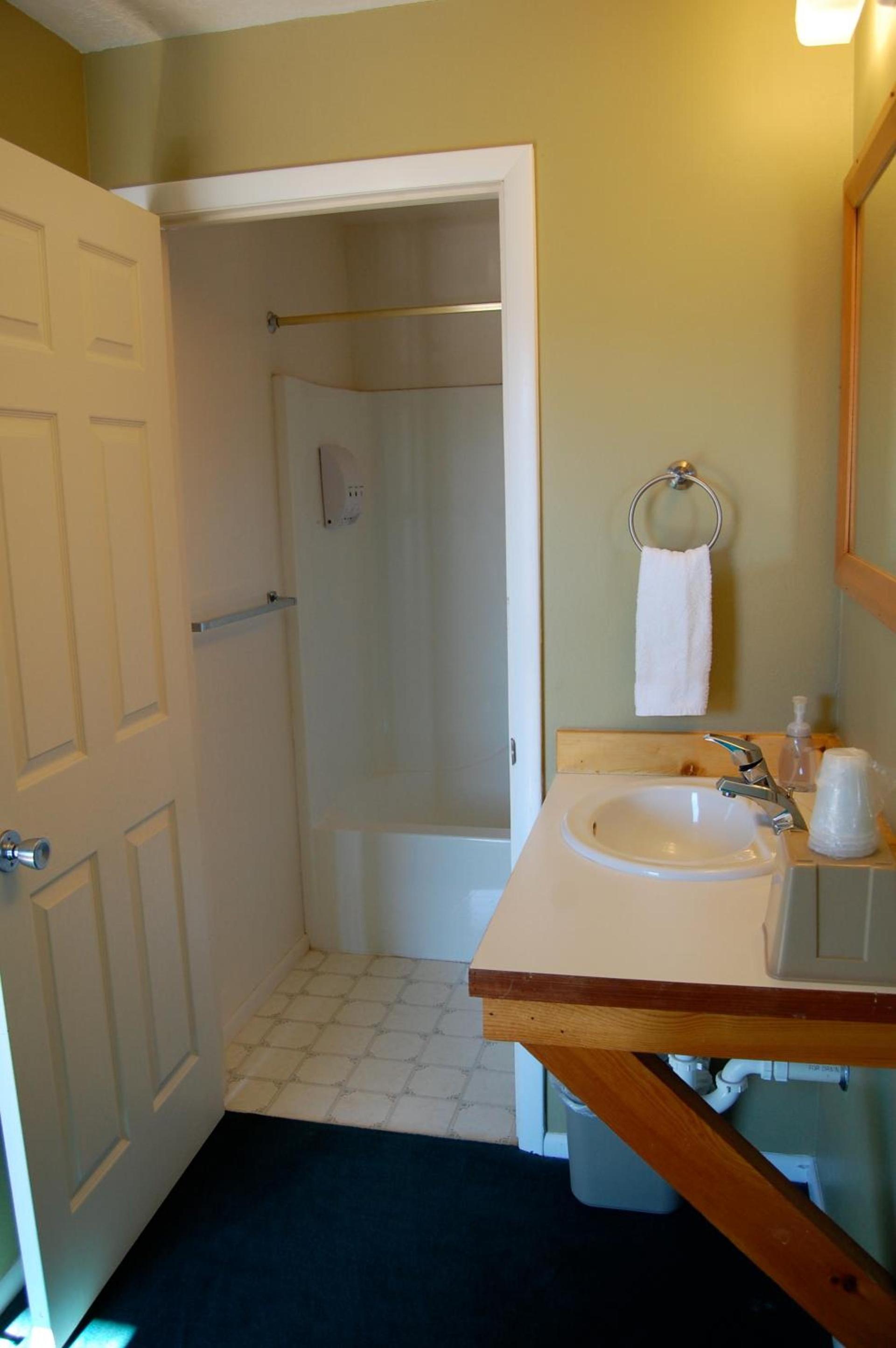 The Rim Rock Inn photo 27