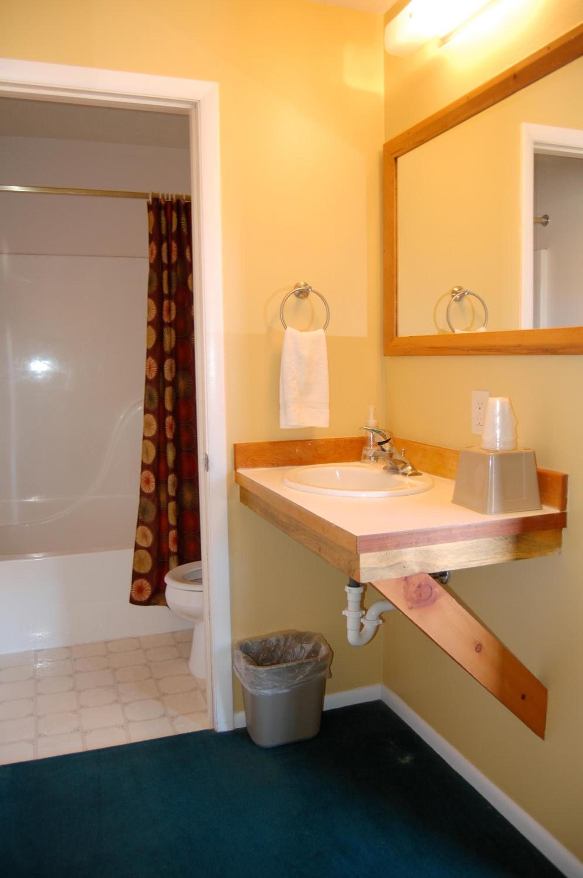The Rim Rock Inn photo 29