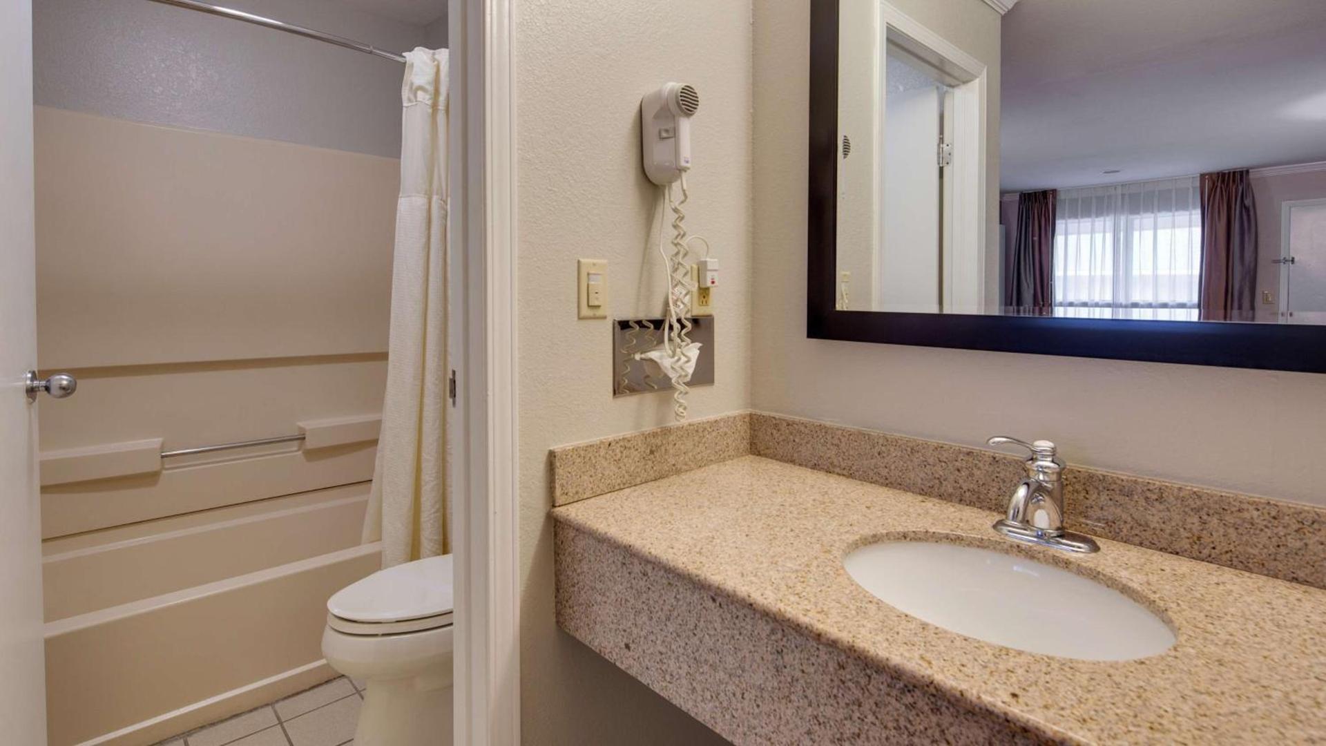 Best Western Clermont photo 28