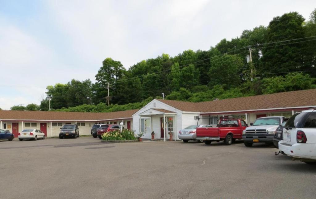 Cortland Motel photo 10