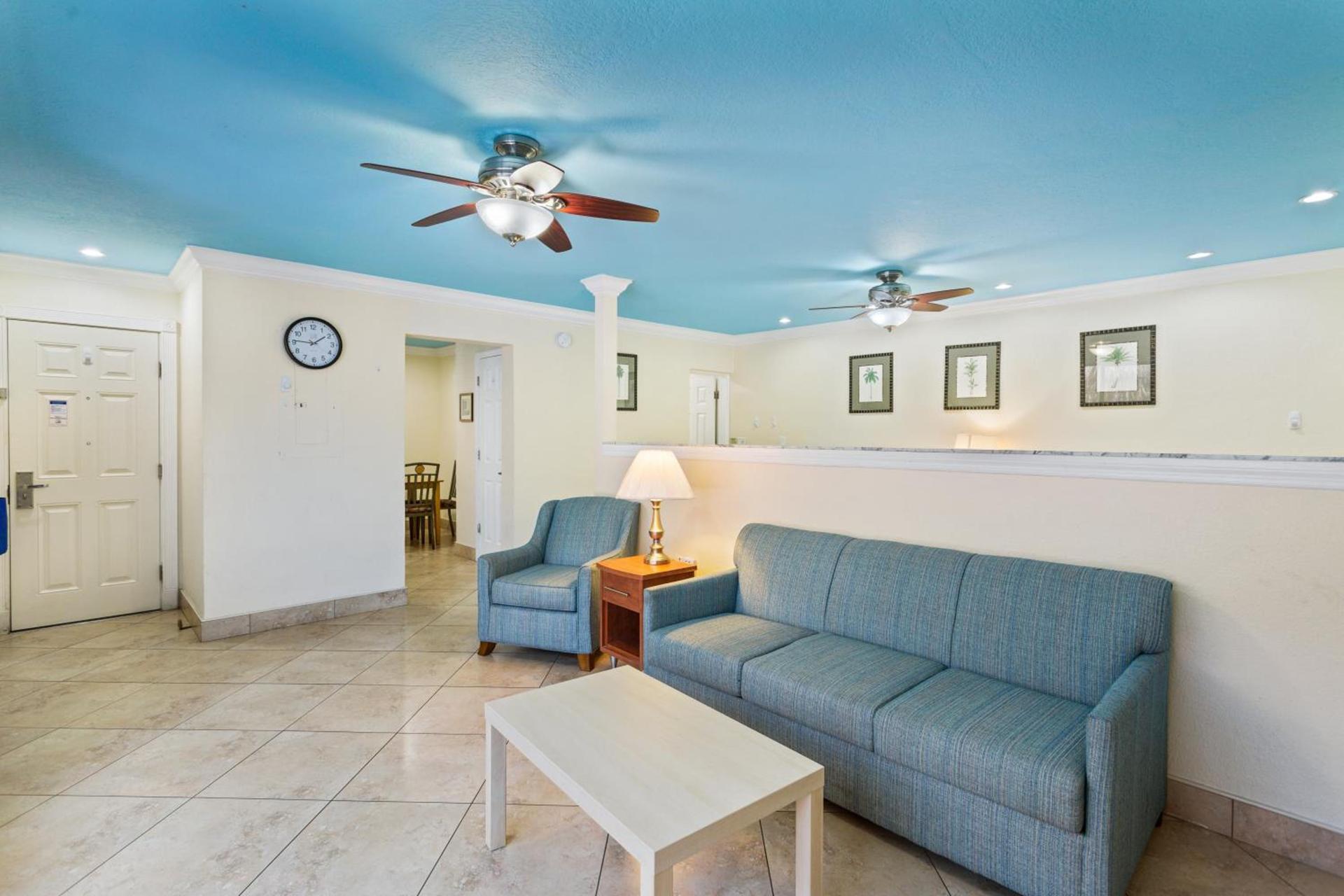 Bayview Plaza Waterfront Resort photo 12