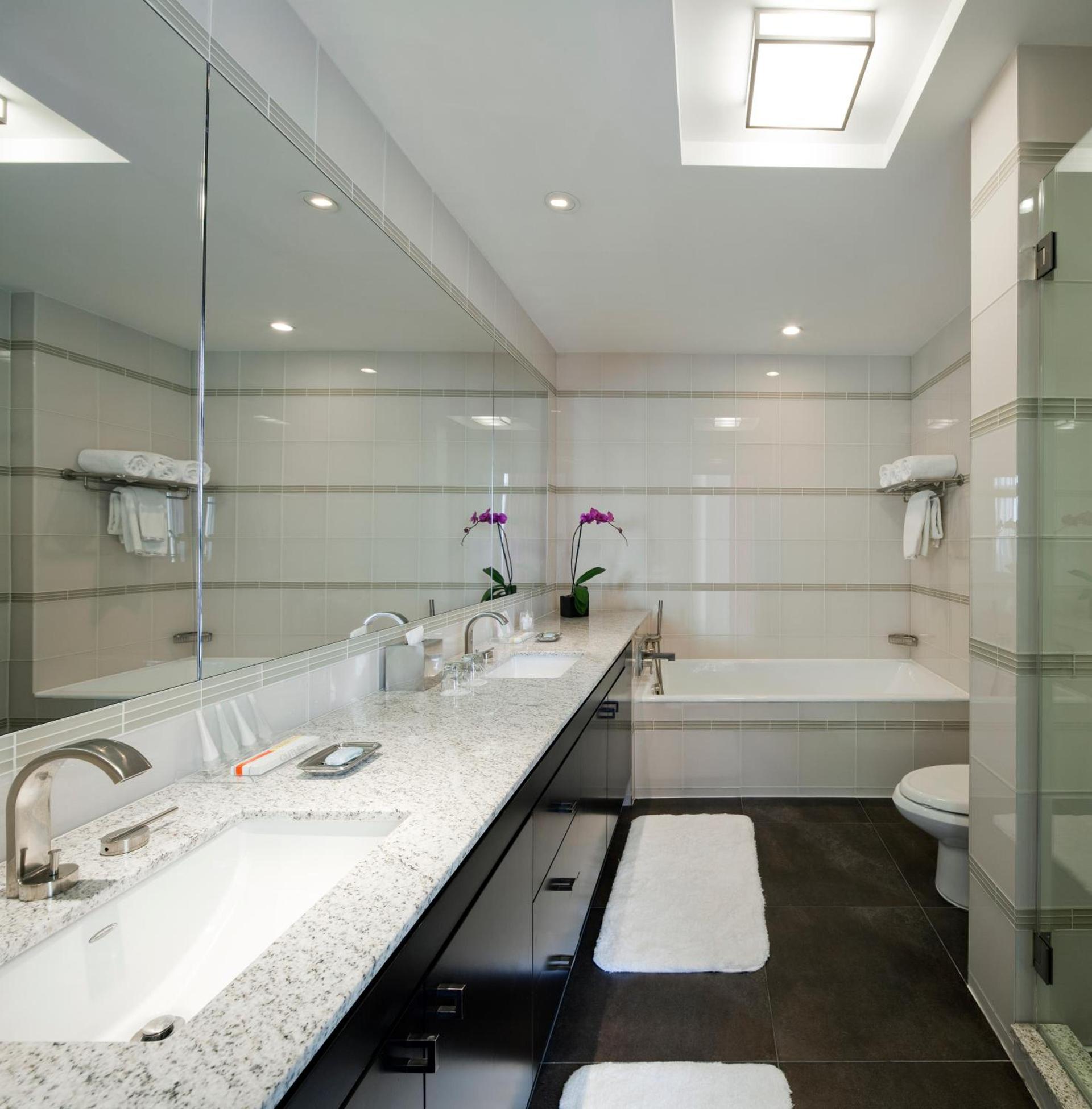 Royalton Park Avenue photo 30
