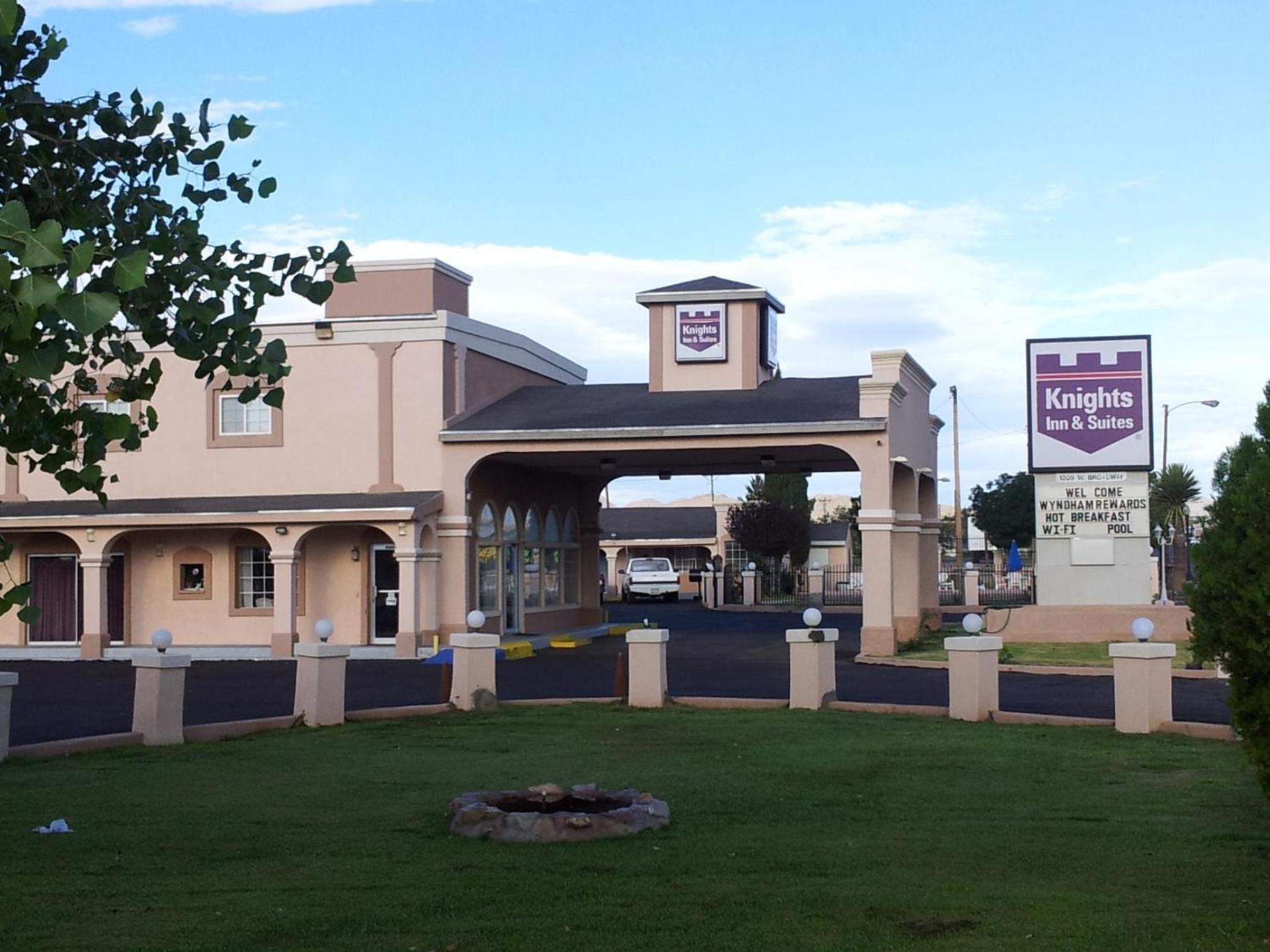Knights Inn Van Horn photo 3