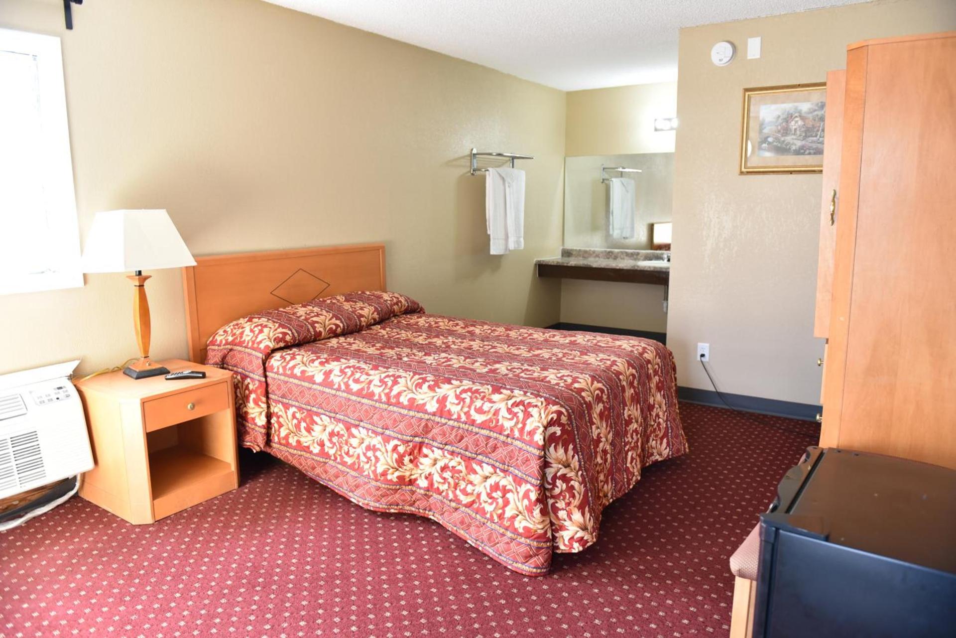 Knights Inn Merrillville photo 15