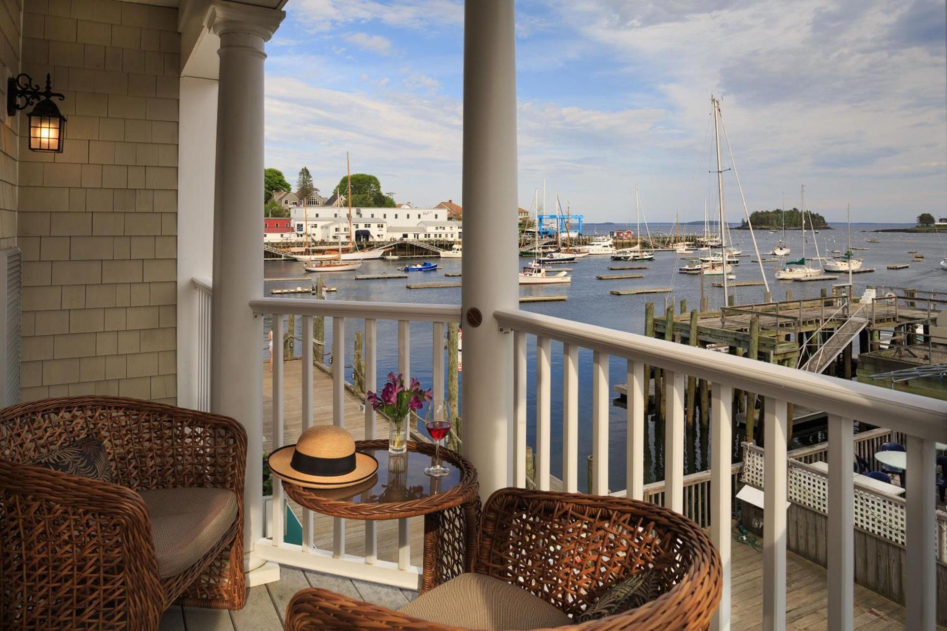 Grand Harbor Inn photo 2