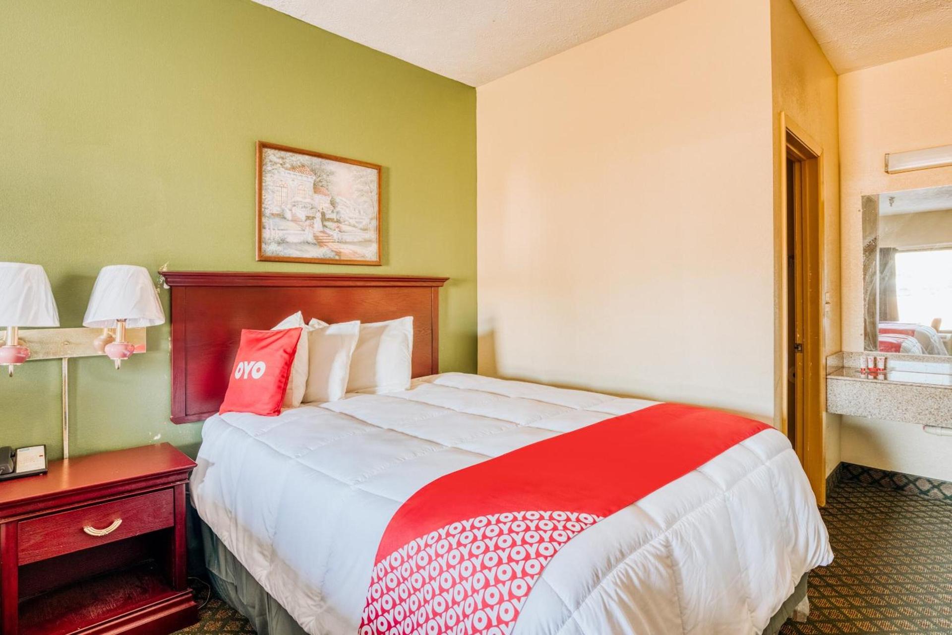 OYO Hotel Grenada West photo 54