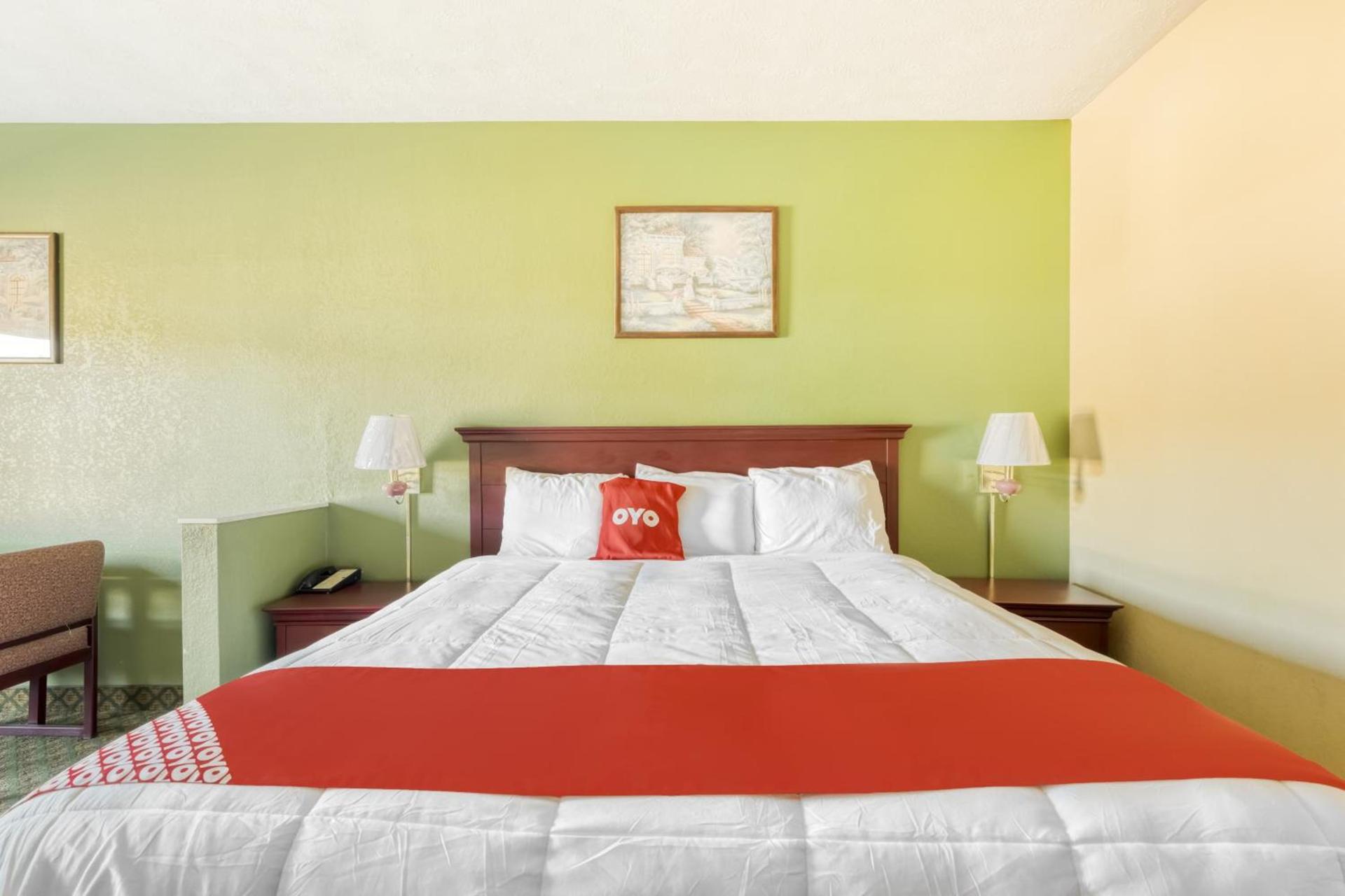 OYO Hotel Grenada West photo 65