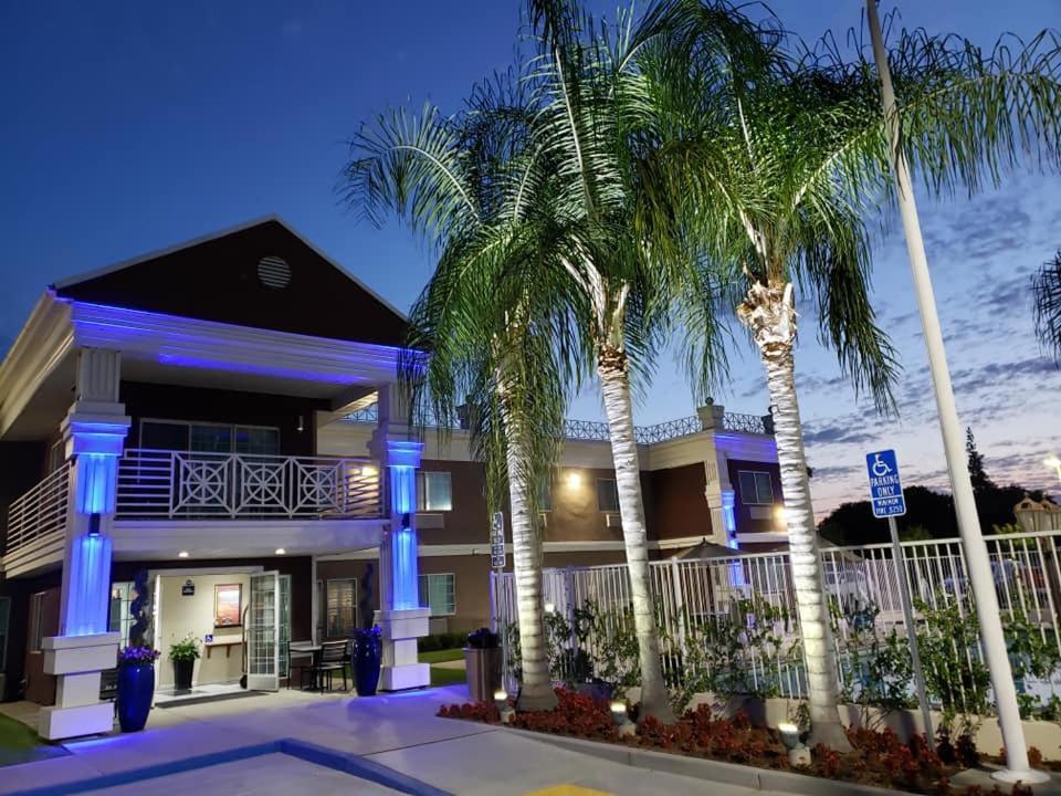 Best Western Americana photo 20