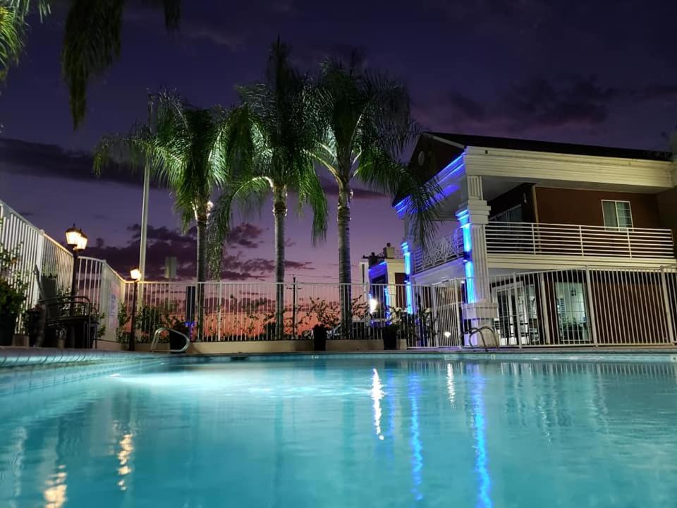 Best Western Americana photo 21