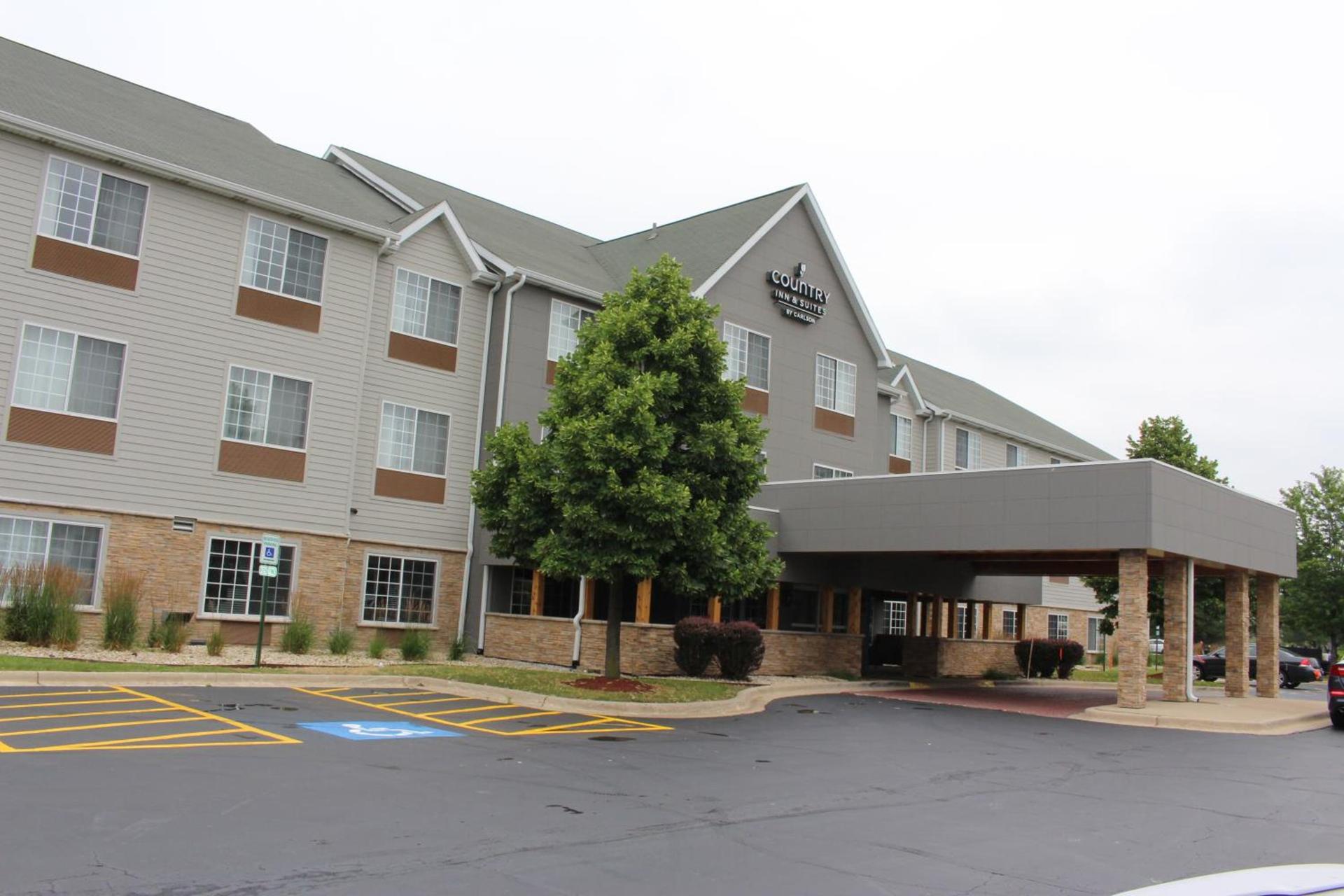 Country Inn & Suites by Radisson, Romeoville - Bolingbrook — hotel in Romeoville
