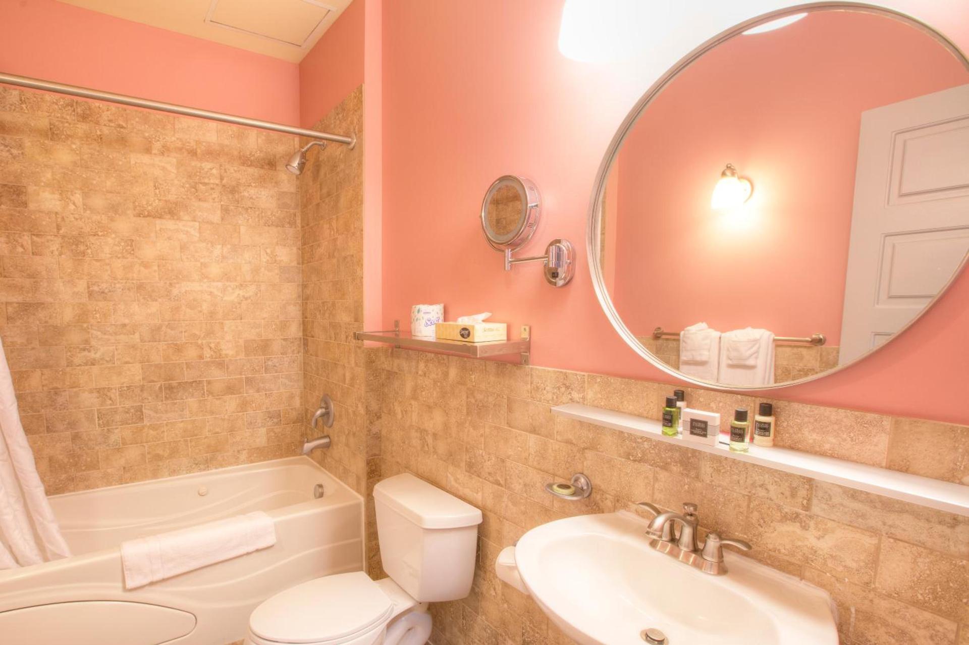Montvale Hotel photo 26