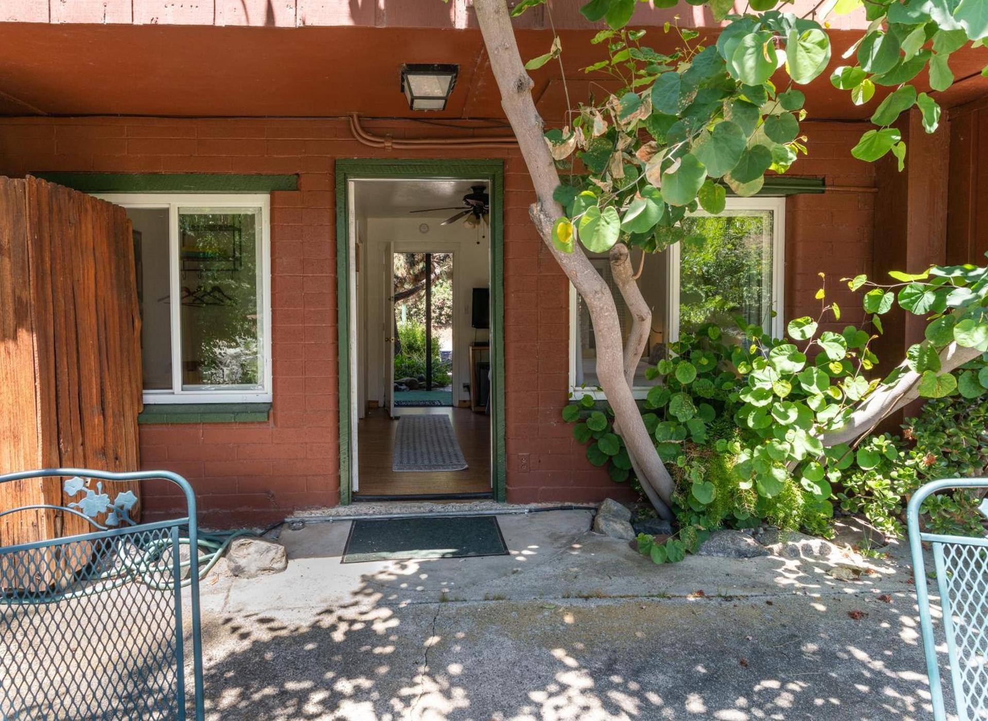 Buckeye Tree Lodge photo 46