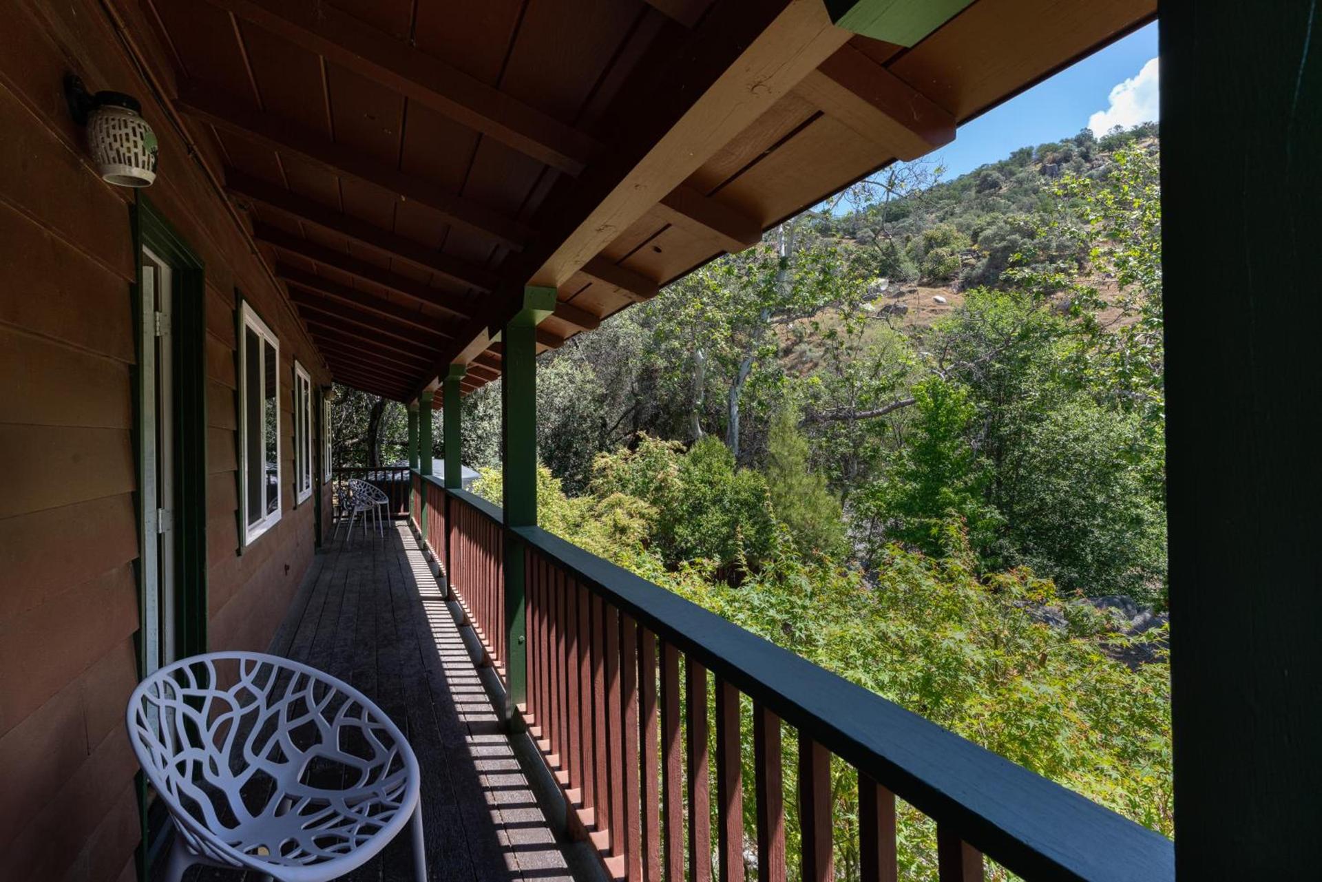 Buckeye Tree Lodge photo 51