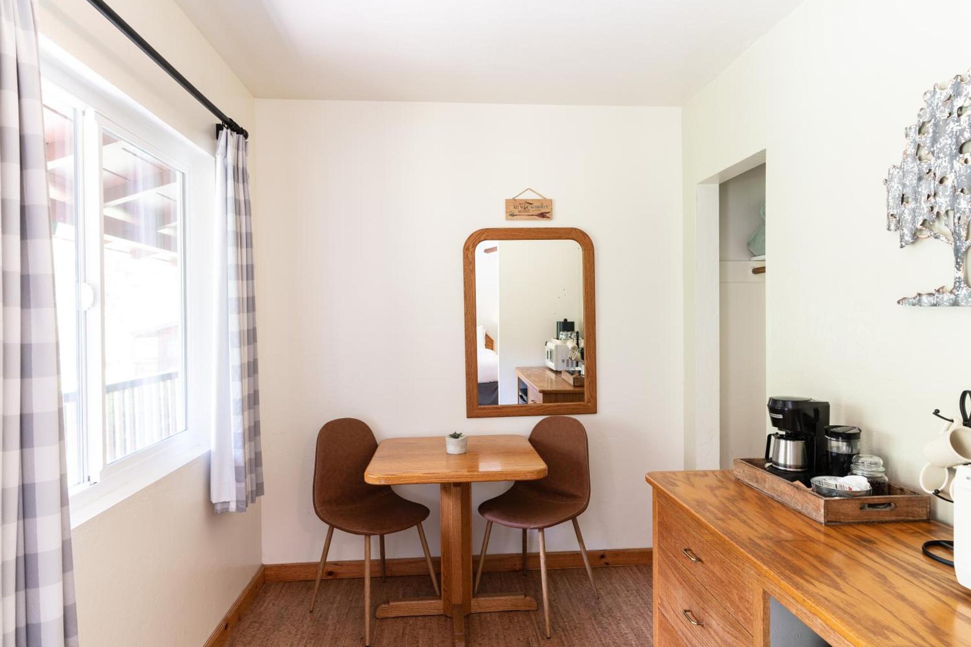 Buckeye Tree Lodge photo 38