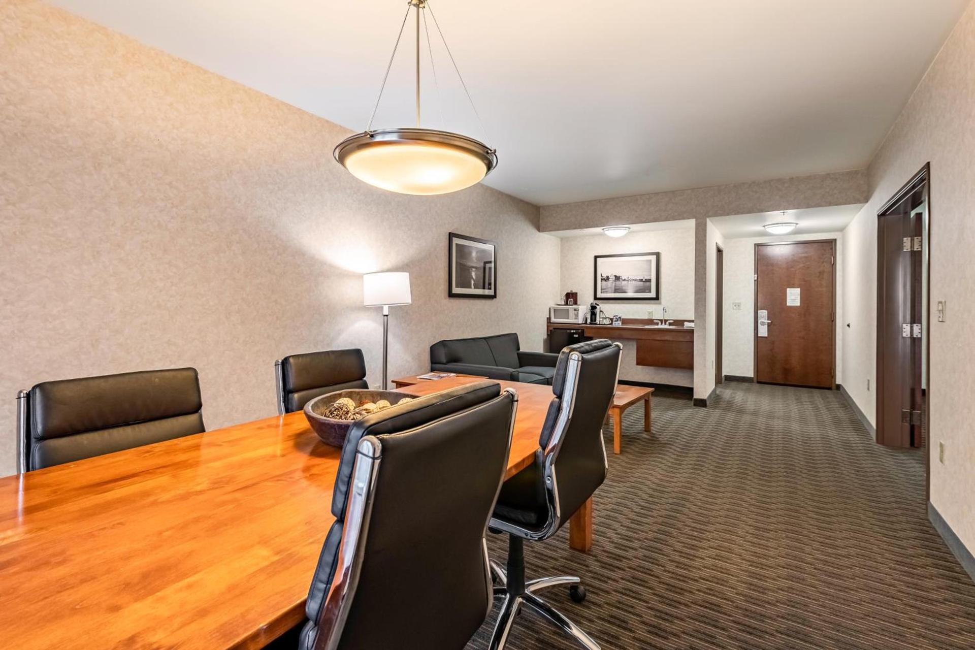 The INN at Gig Harbor photo 44