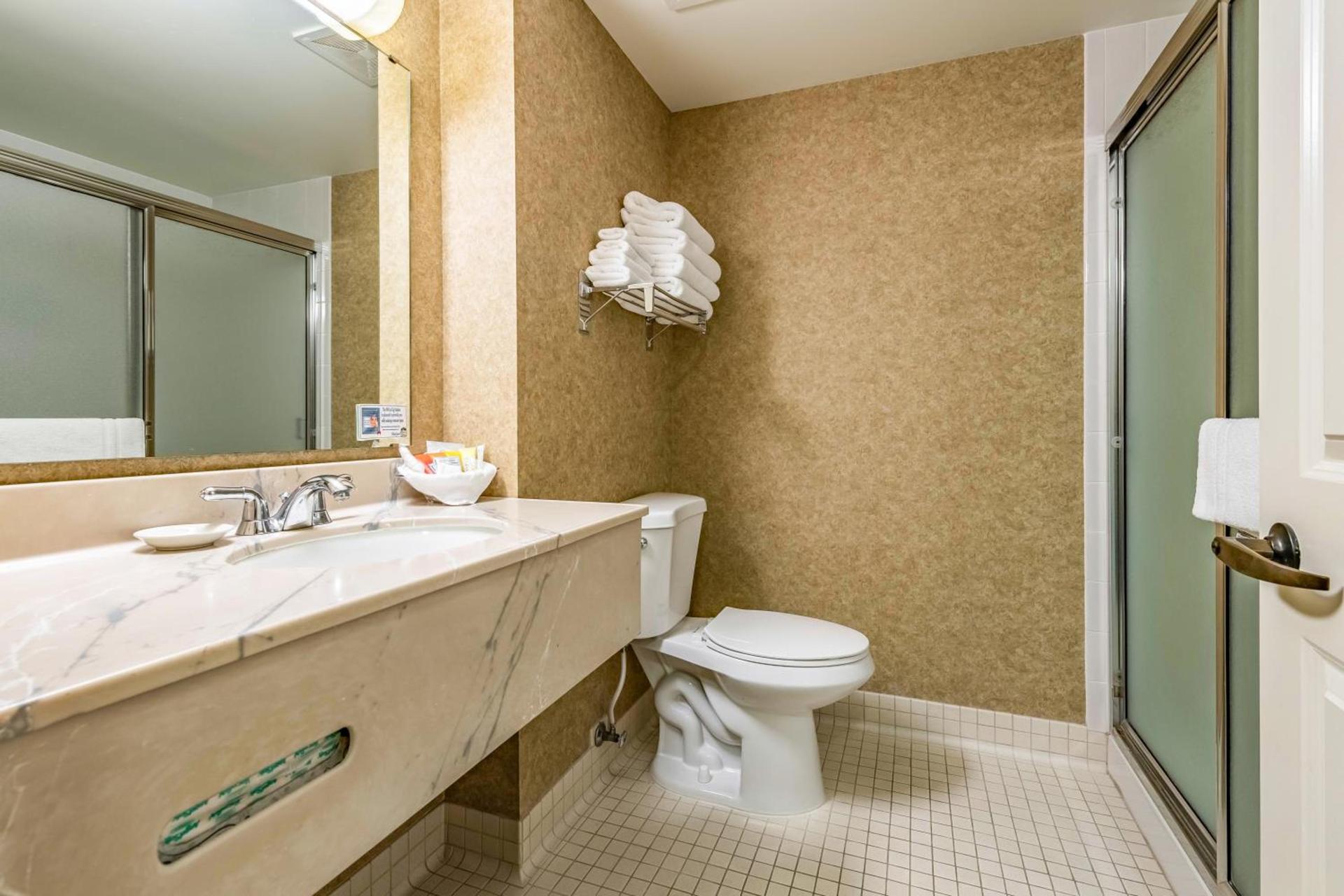 The INN at Gig Harbor photo 42