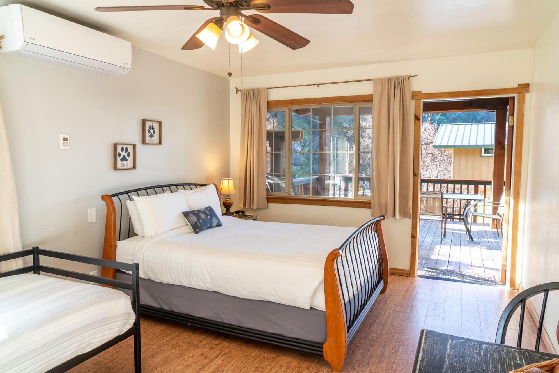 Buckeye Tree Lodge photo 55