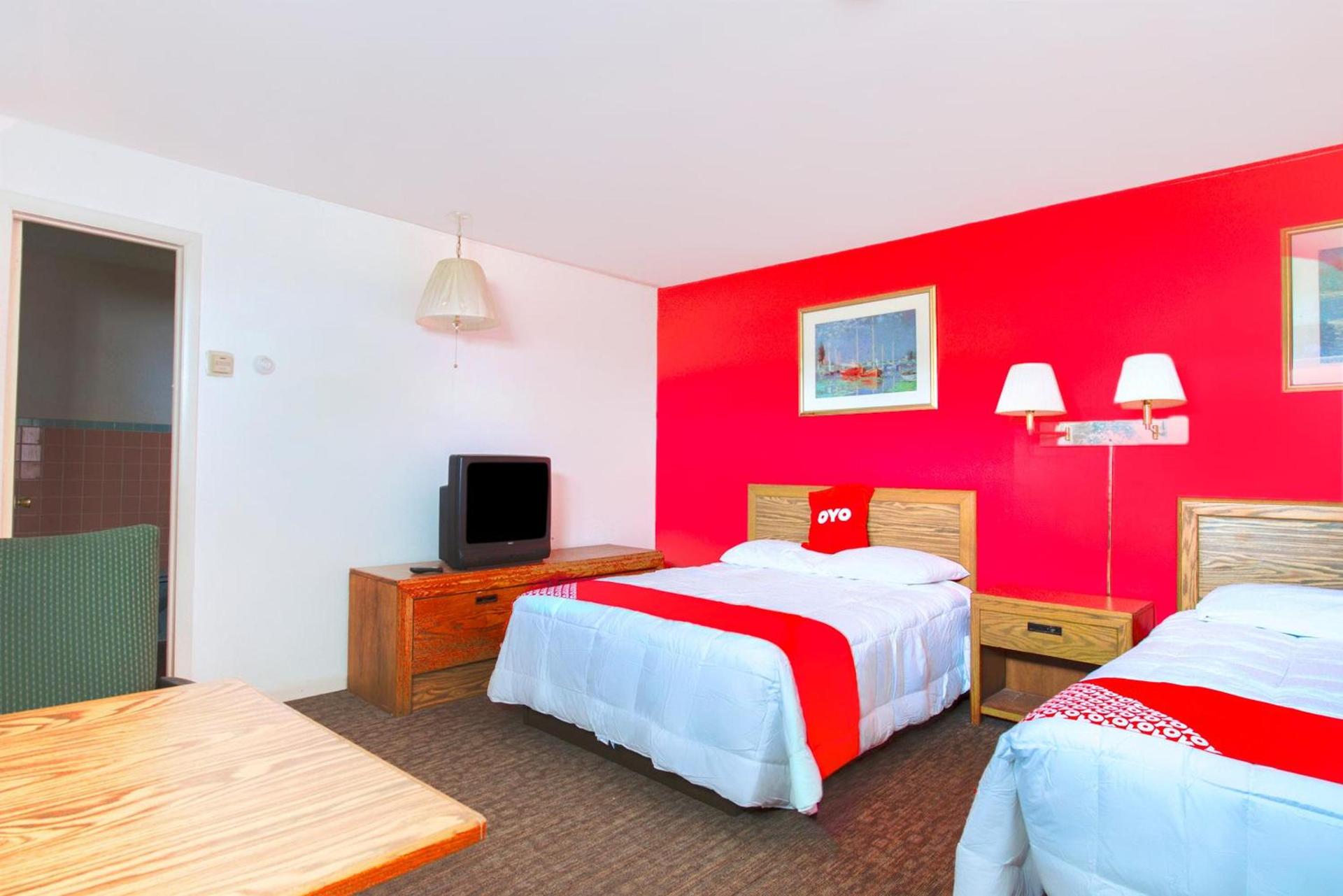 OYO Hotel Dalton PA I-81 photo 27
