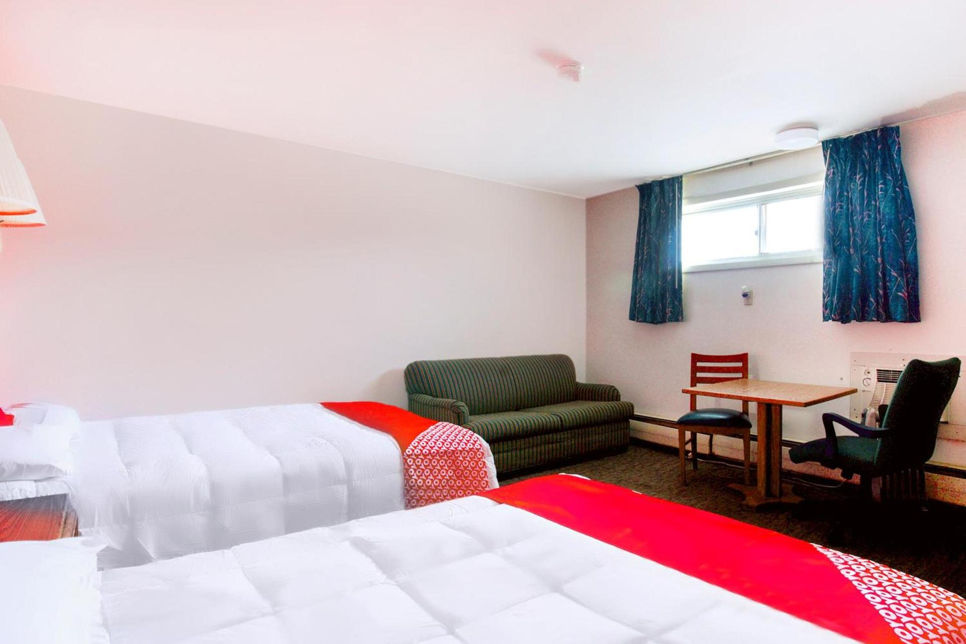 OYO Hotel Dalton PA I-81 photo 54