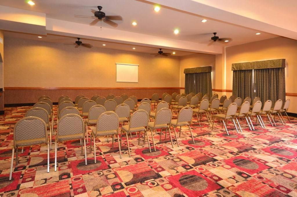 Best Western Casa Villa Suites photo 17