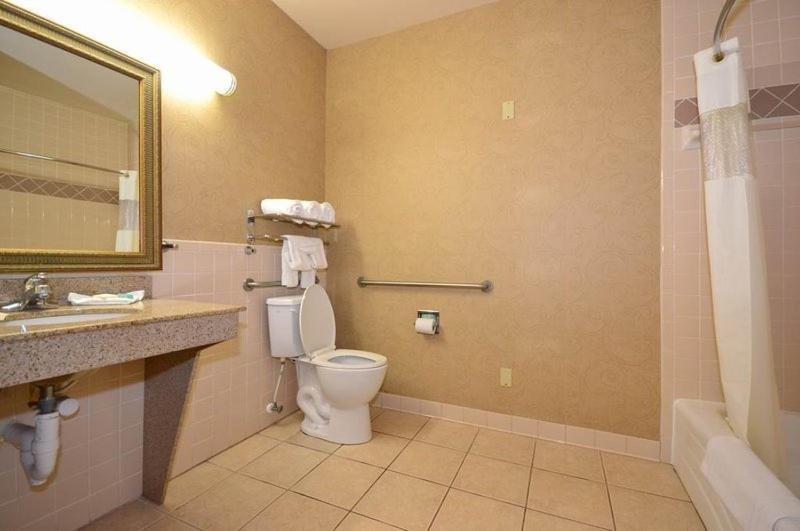 Best Western Casa Villa Suites photo 14