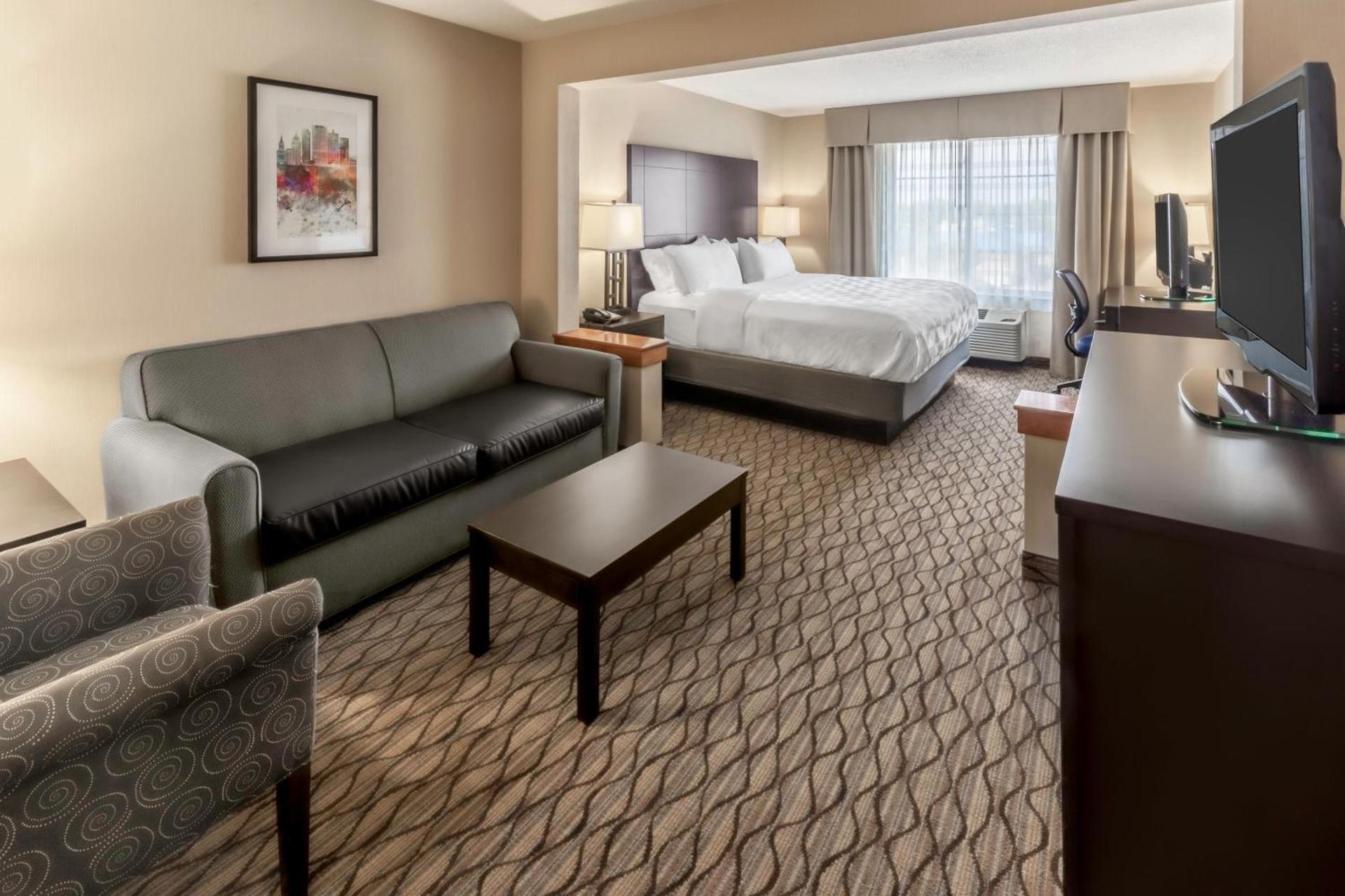 Holiday Inn Milwaukee Airport by IHG photo 25