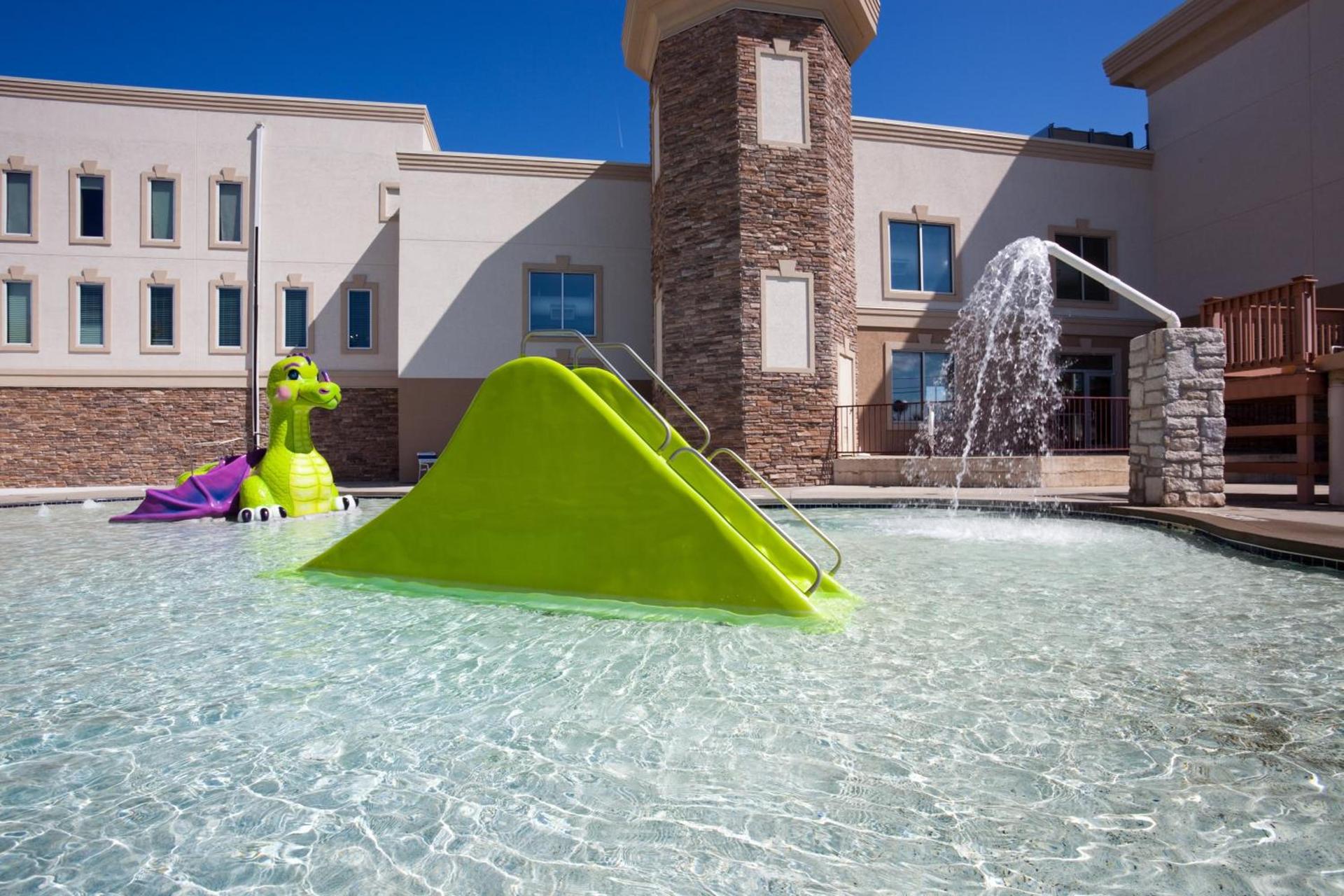 Holiday Inn Express Wisconsin Dells by IHG photo 31
