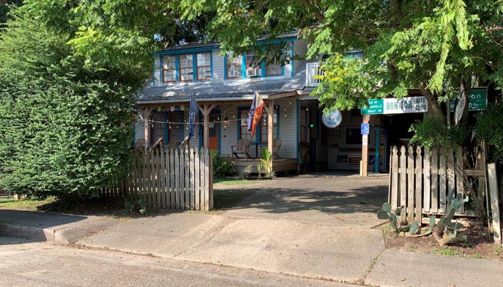 Blue Moon Guest House photo 3