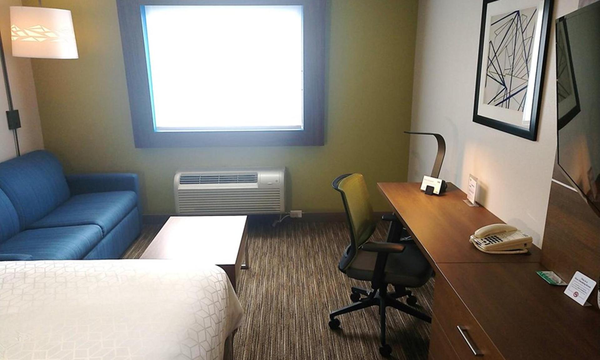Holiday Inn Express Murrysville - Delmont by IHG photo 23
