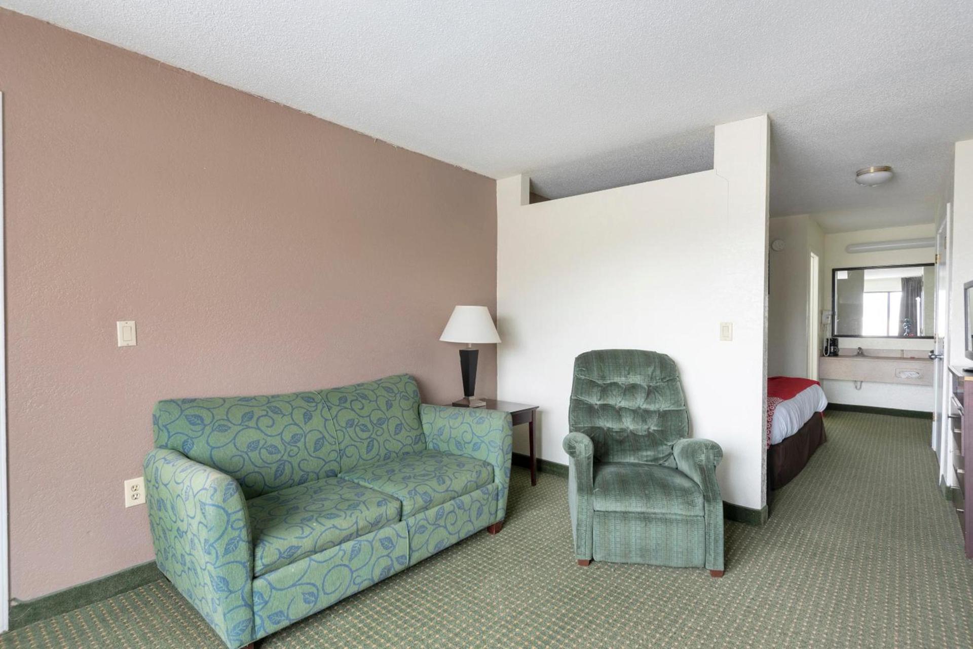 Econo Lodge Kannapolis - Concord photo 48