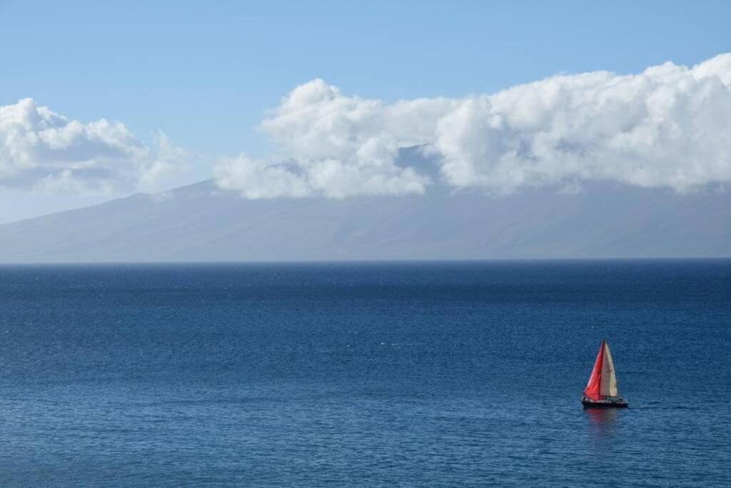 Kaanapali Beach RARE 2 Bed 2 Bath Penthouse Corner View Premiere Luxury photo 10
