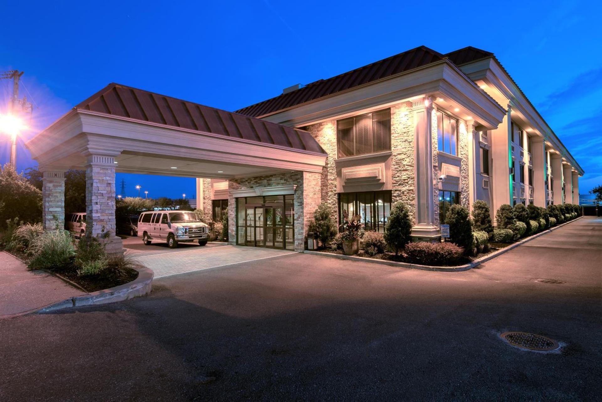 Five Towns Inn - JFK Airport photo 3