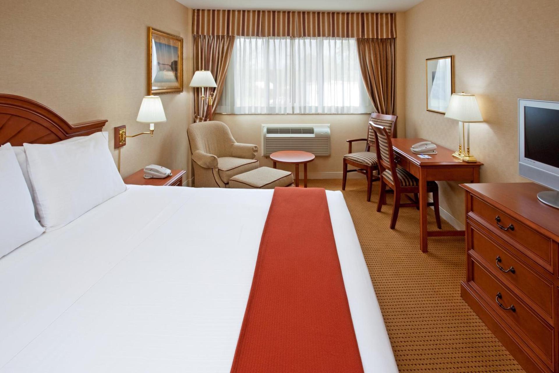 Five Towns Inn - JFK Airport photo 9