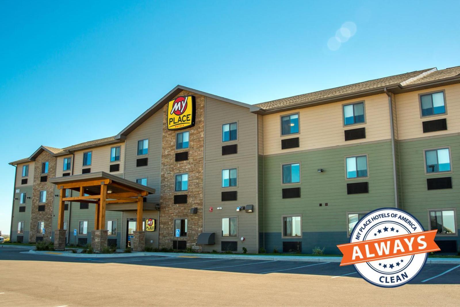 My Place Hotel Rapid City photo 2
