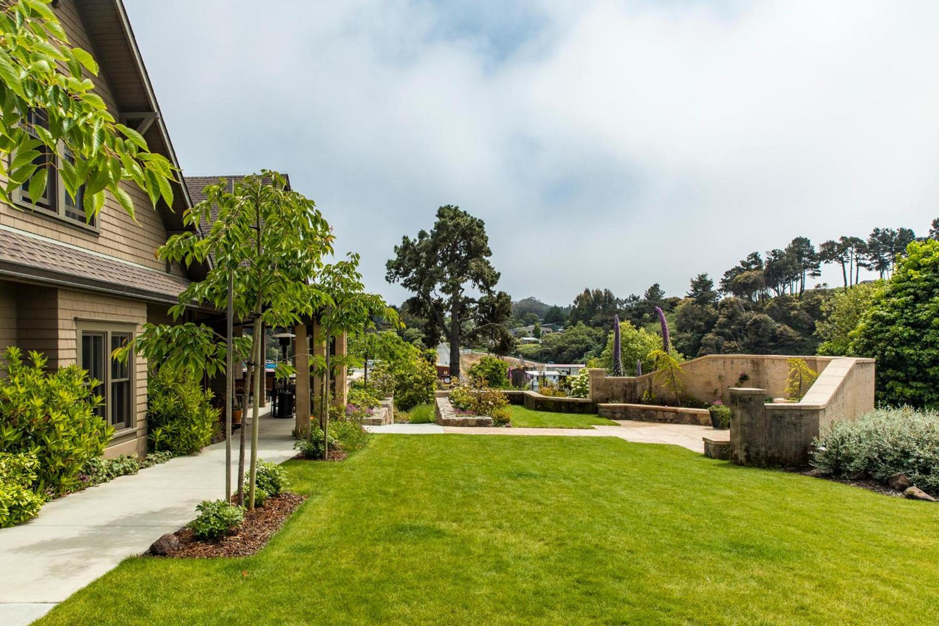 Noyo Harbor Inn photo 37