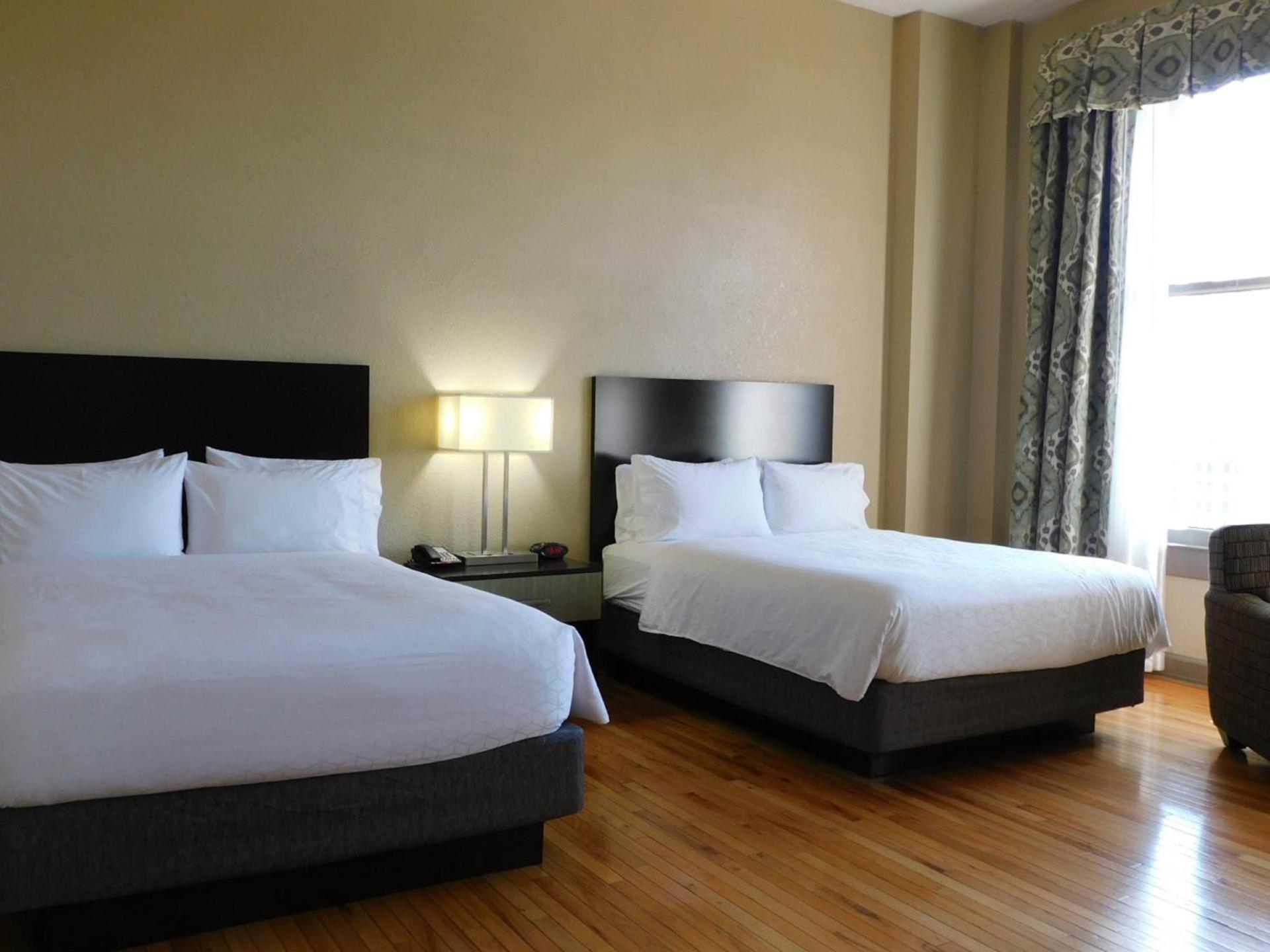 Holiday Inn Express Cleveland Downtown by IHG photo 38