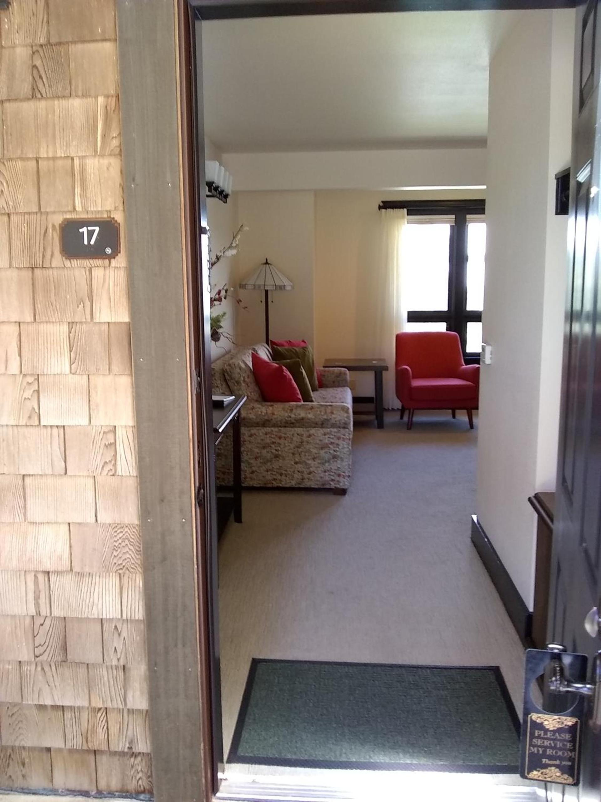 Noyo Harbor Inn photo 31