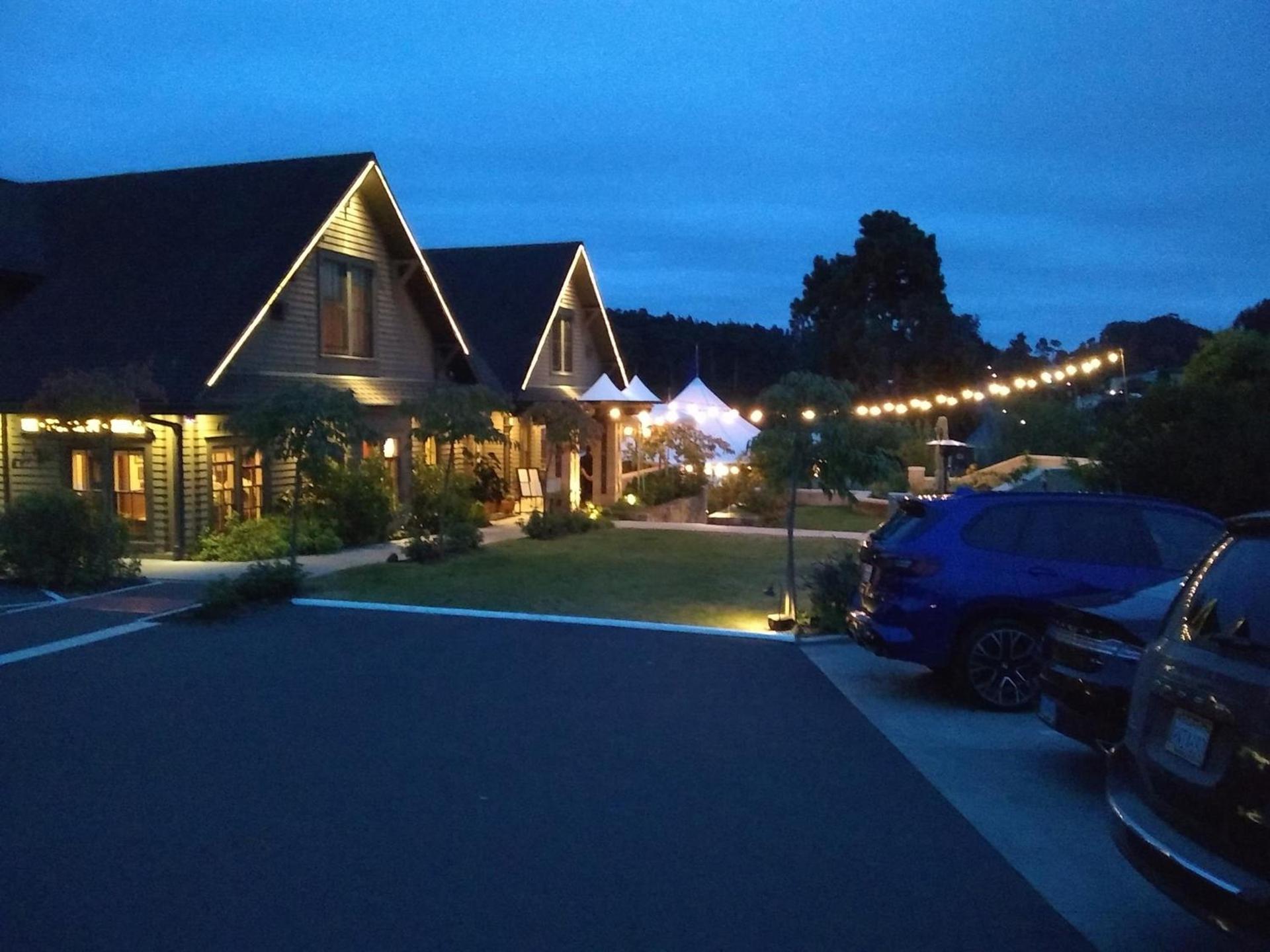 Noyo Harbor Inn photo 18
