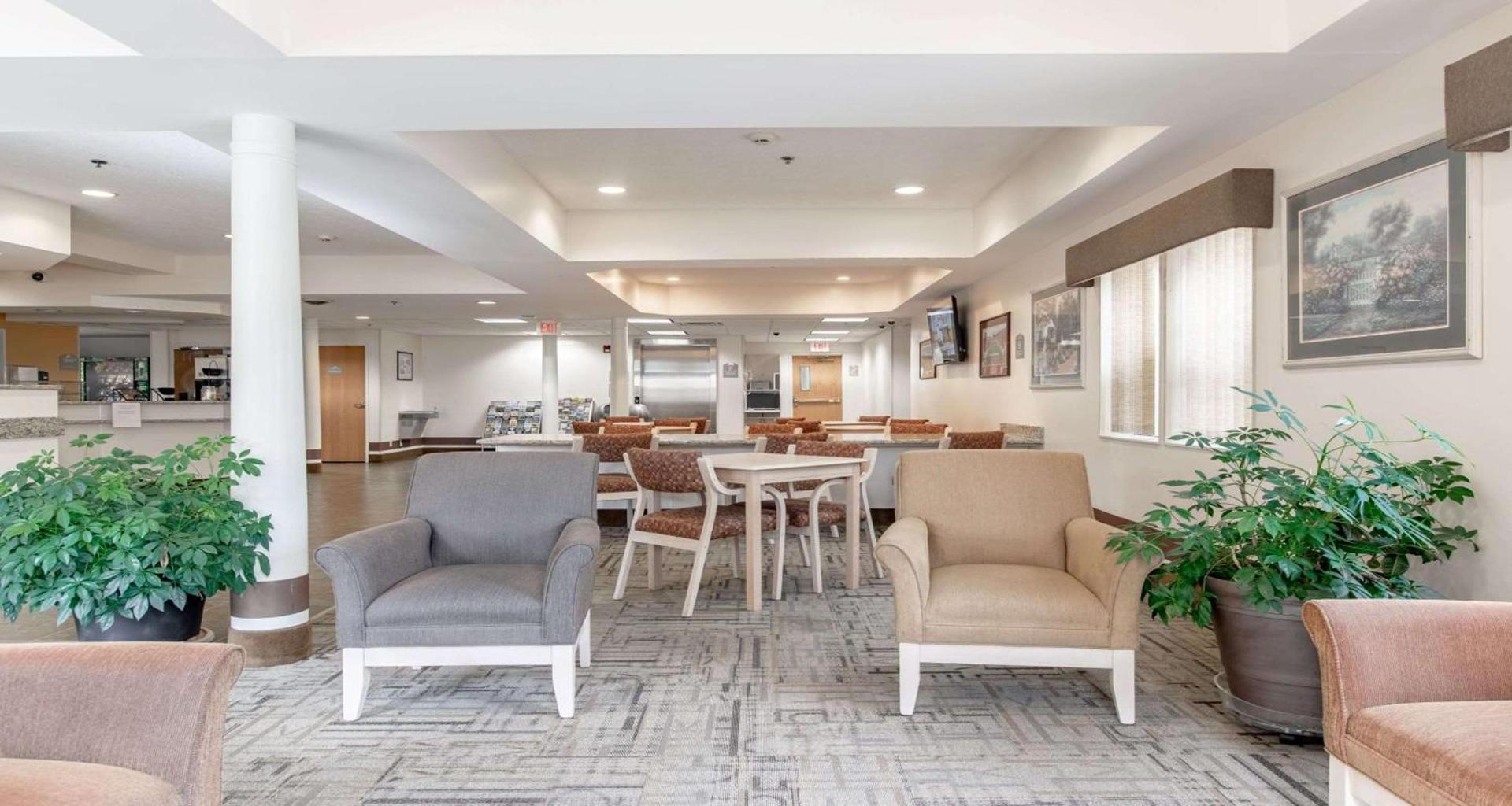 SureStay Hotel by Best Western Christiansburg Blacksburg photo 2