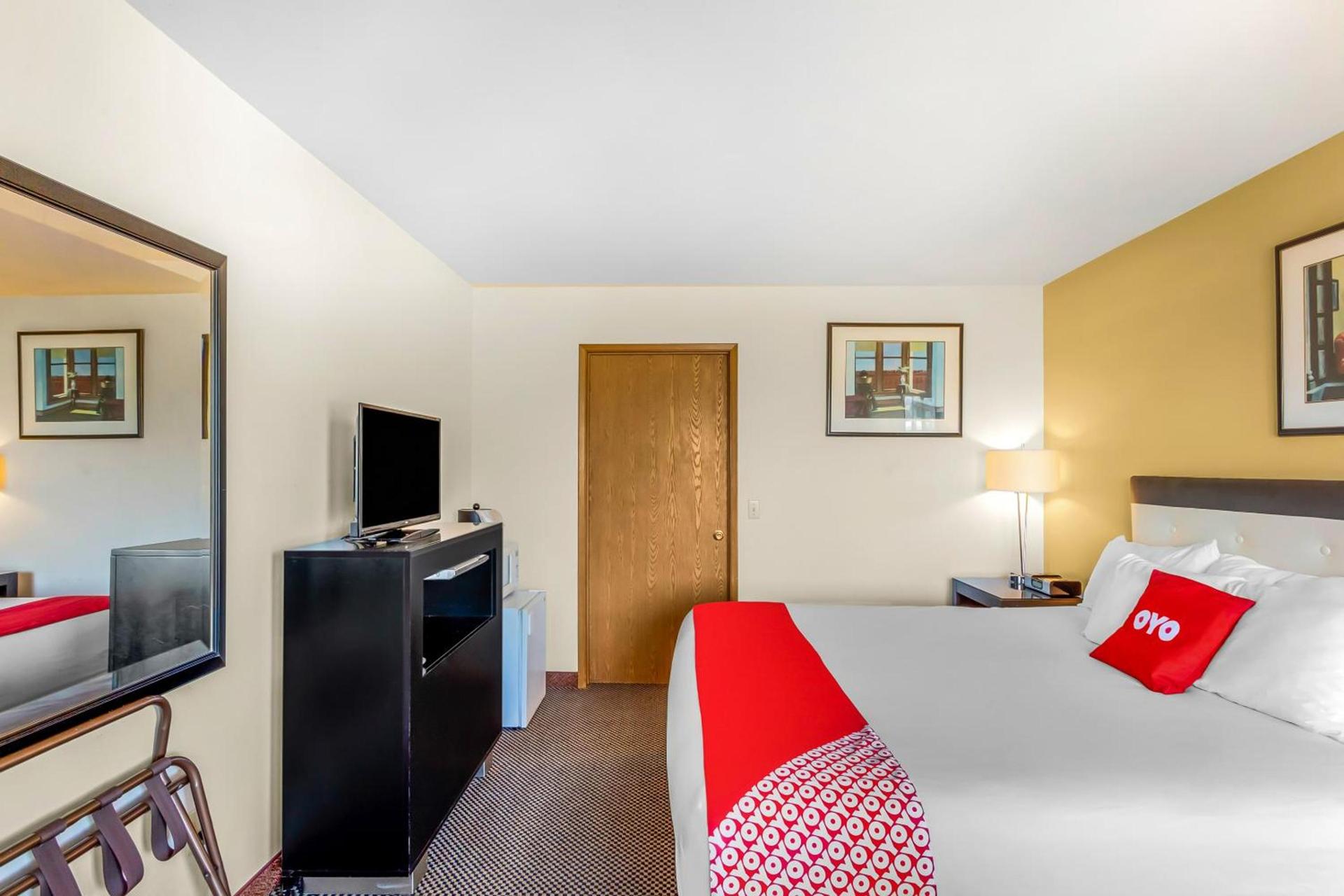 Arlington Motor Inn photo 44